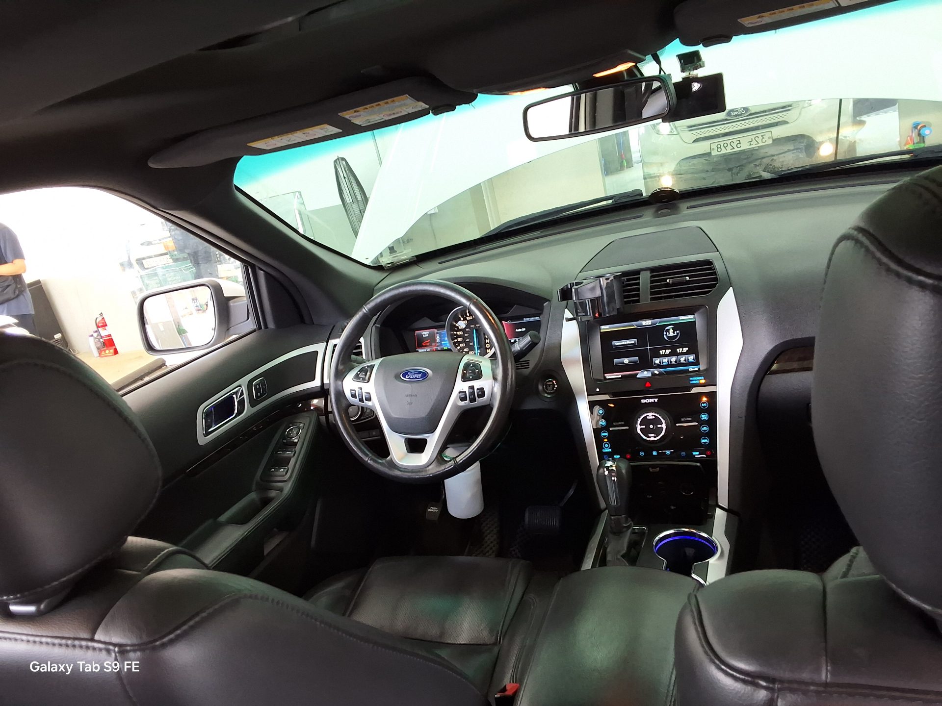 2015 - ford explorer