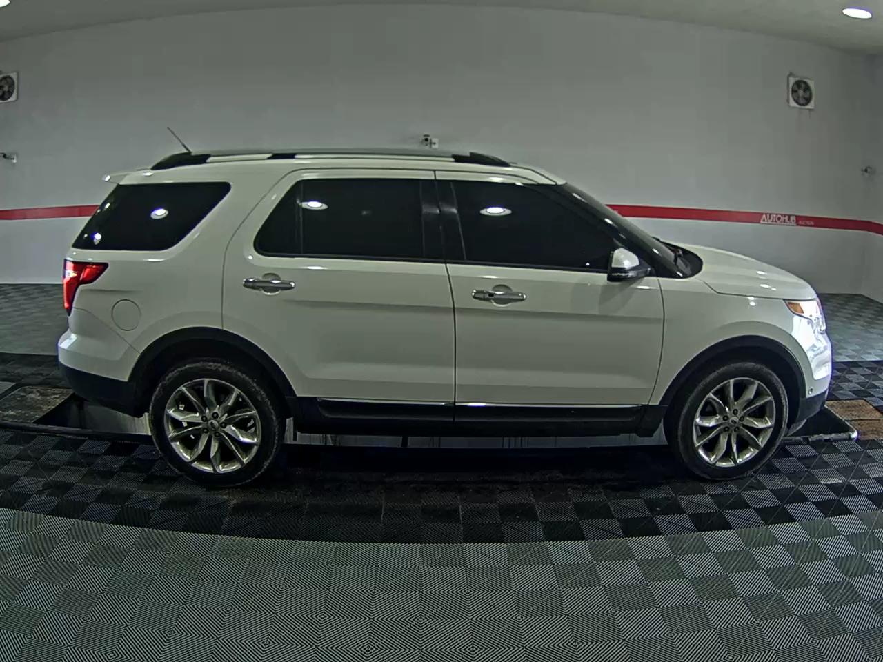 2015 - ford explorer