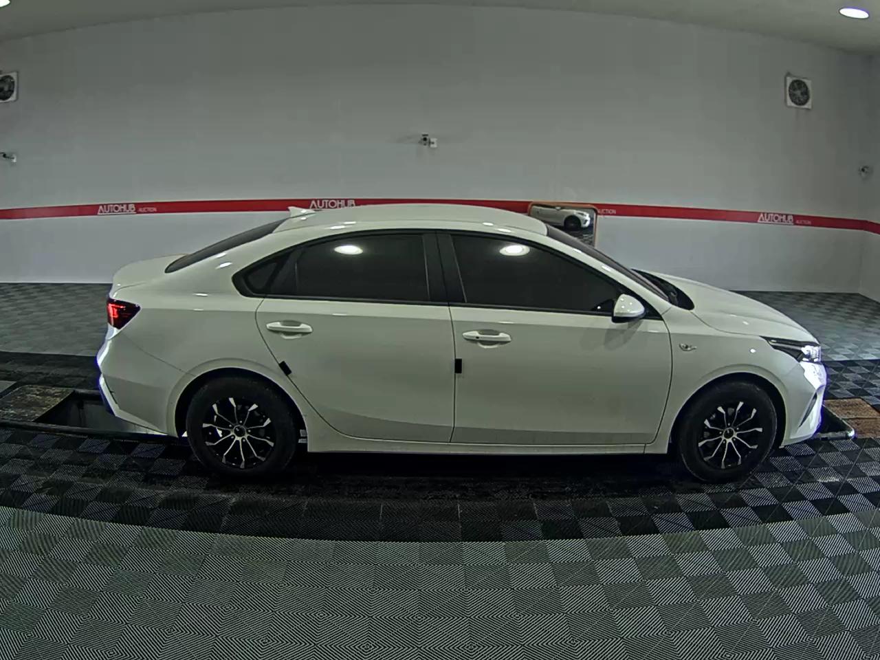 2022 - kia k3