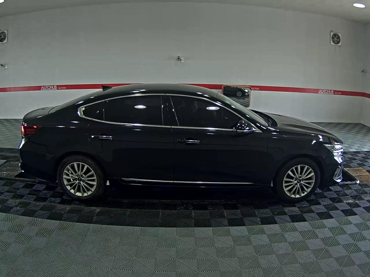 2020 - kia k7