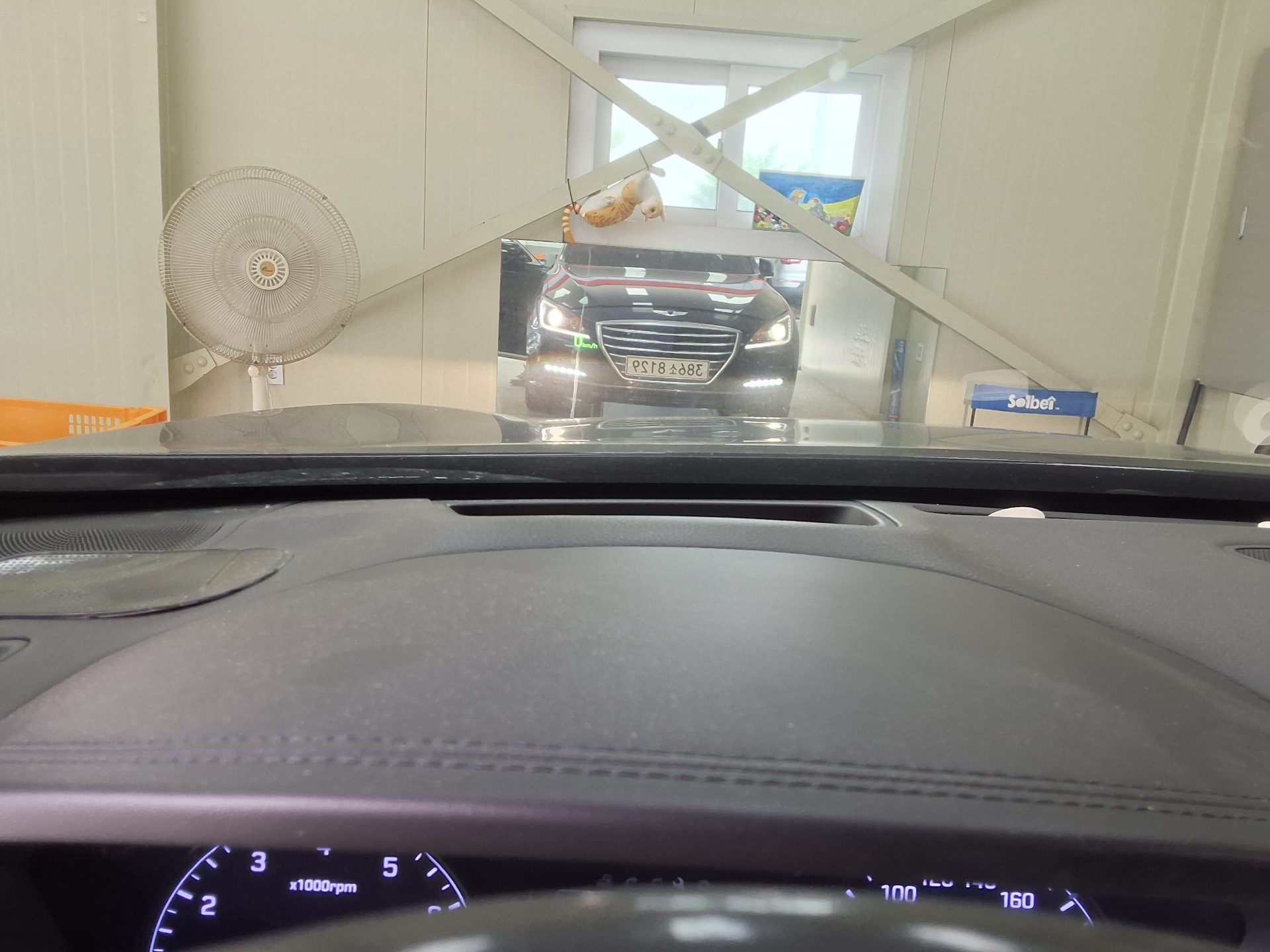 2016 - hyundai g330
