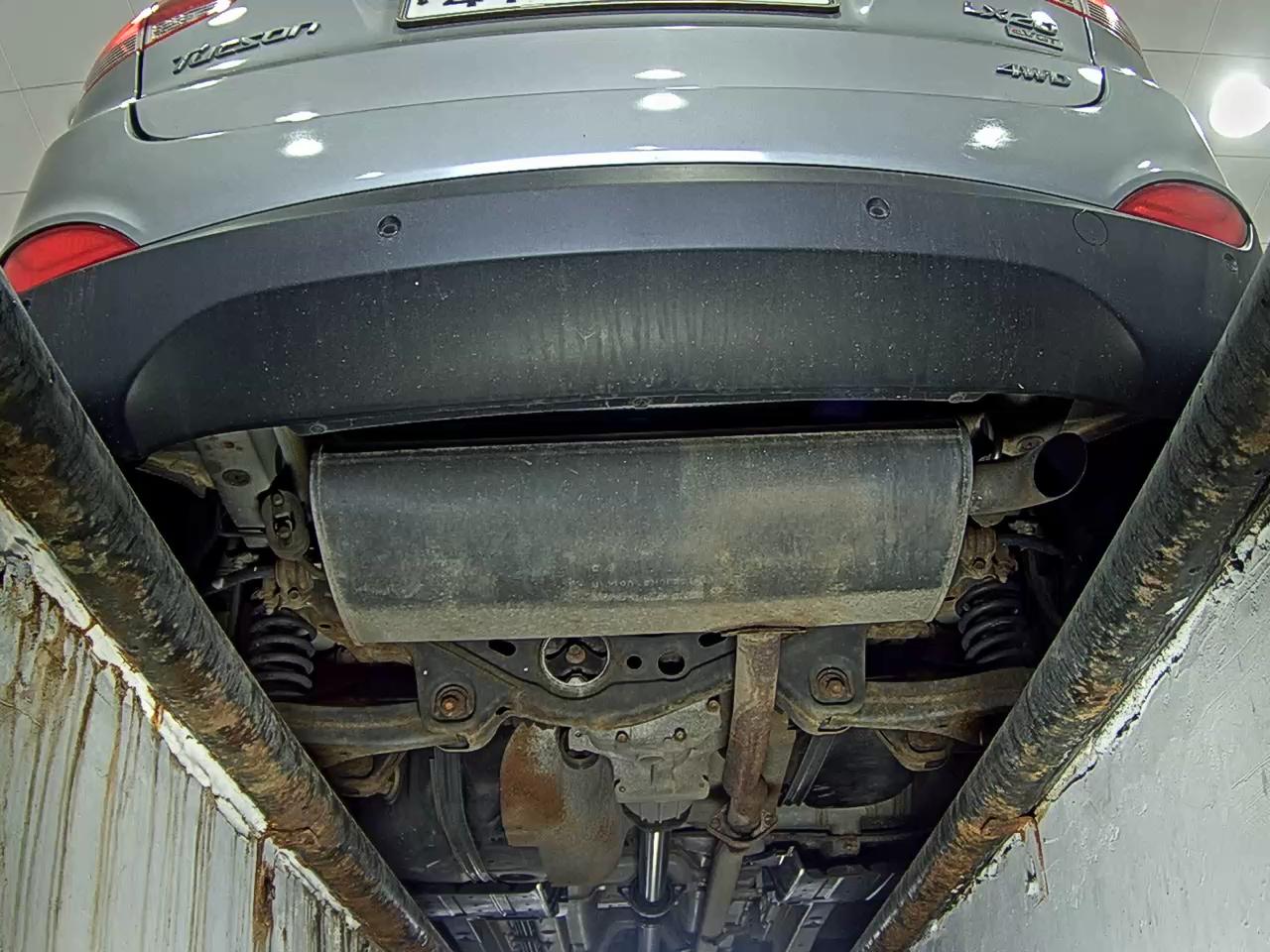 2010 - hyundai tucson