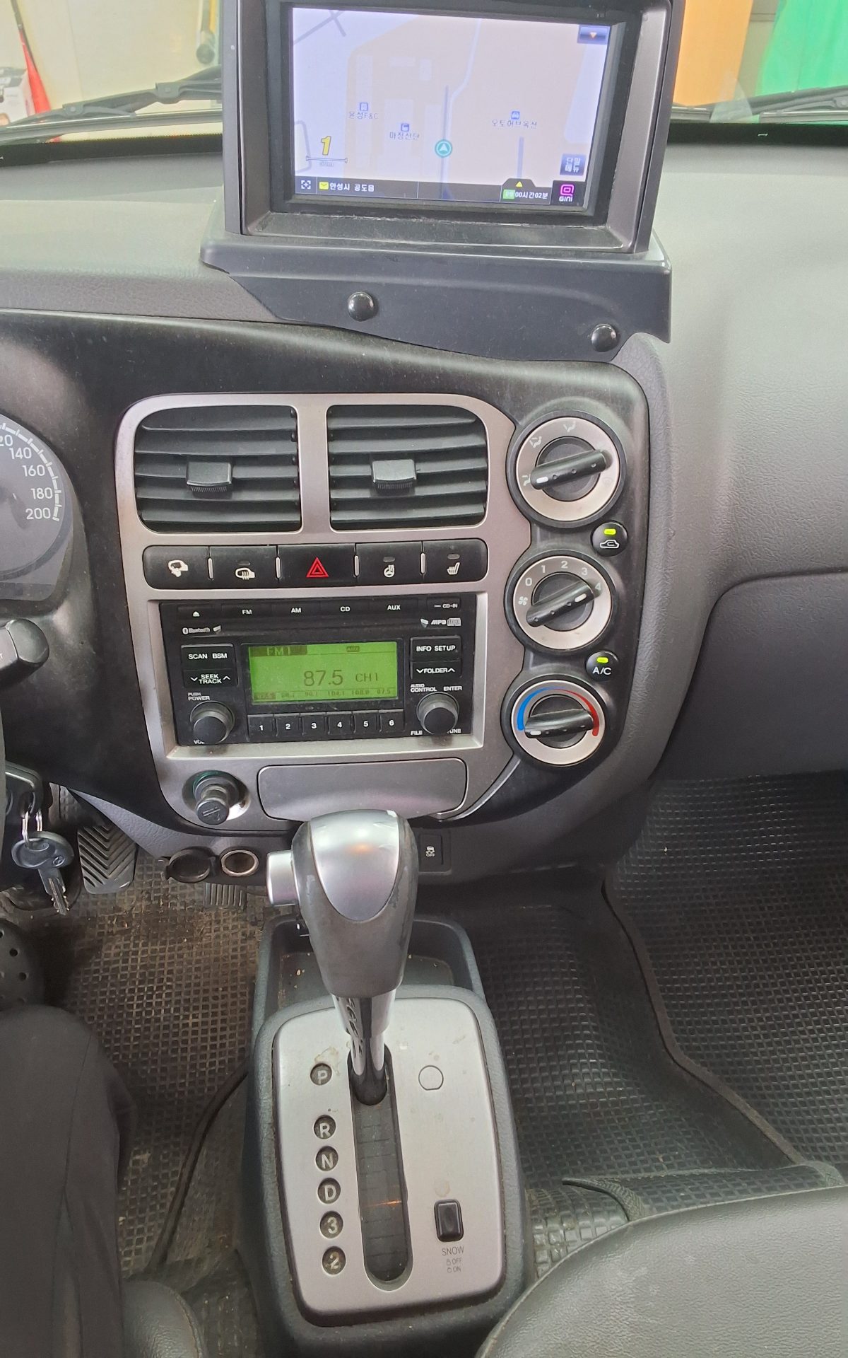 2016 - kia bongo