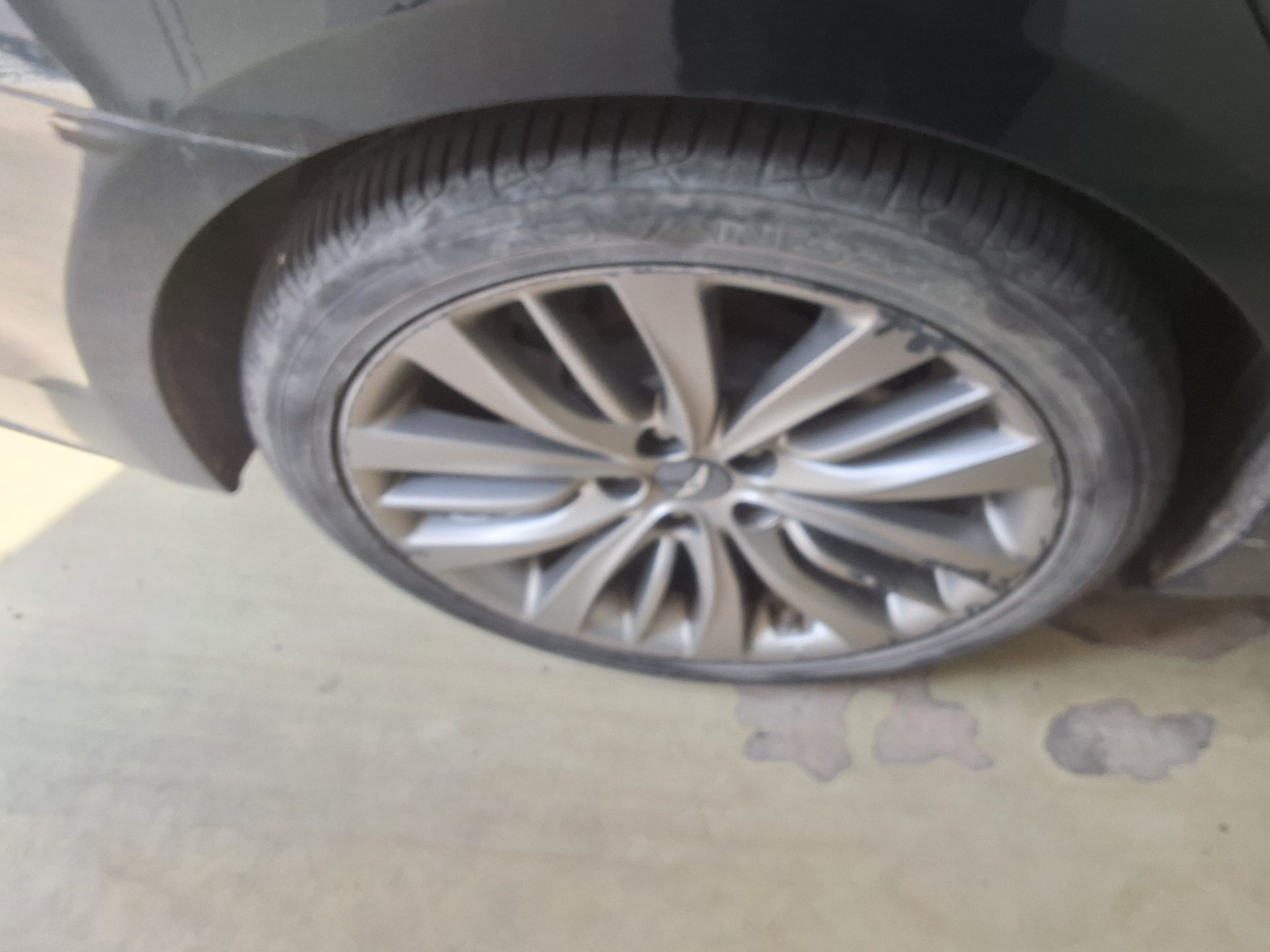 2016 - hyundai g330