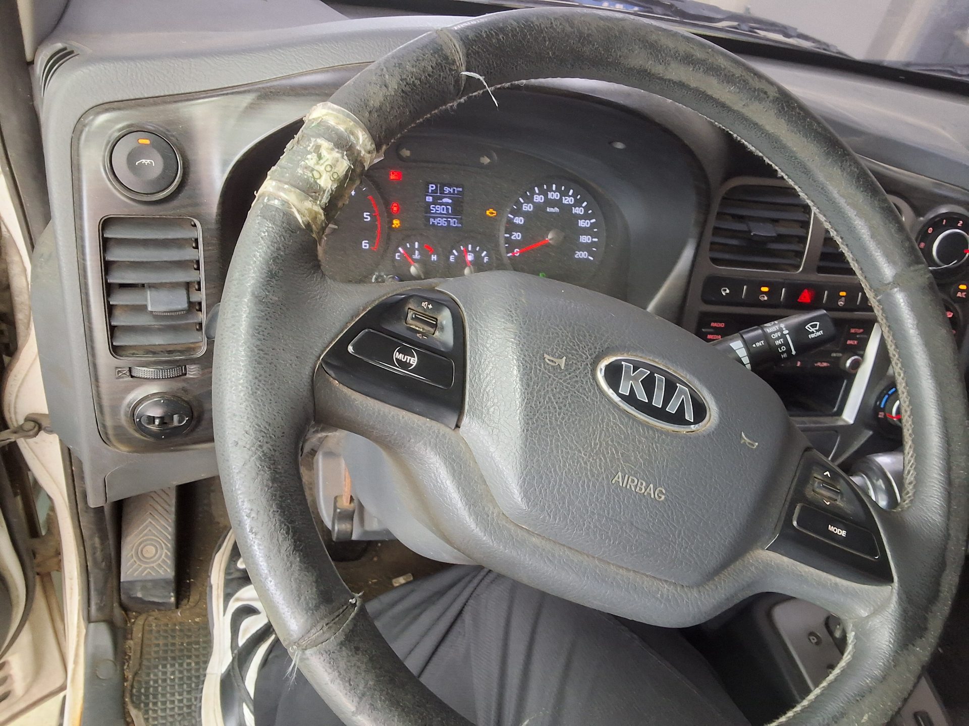 2017 - kia bongo