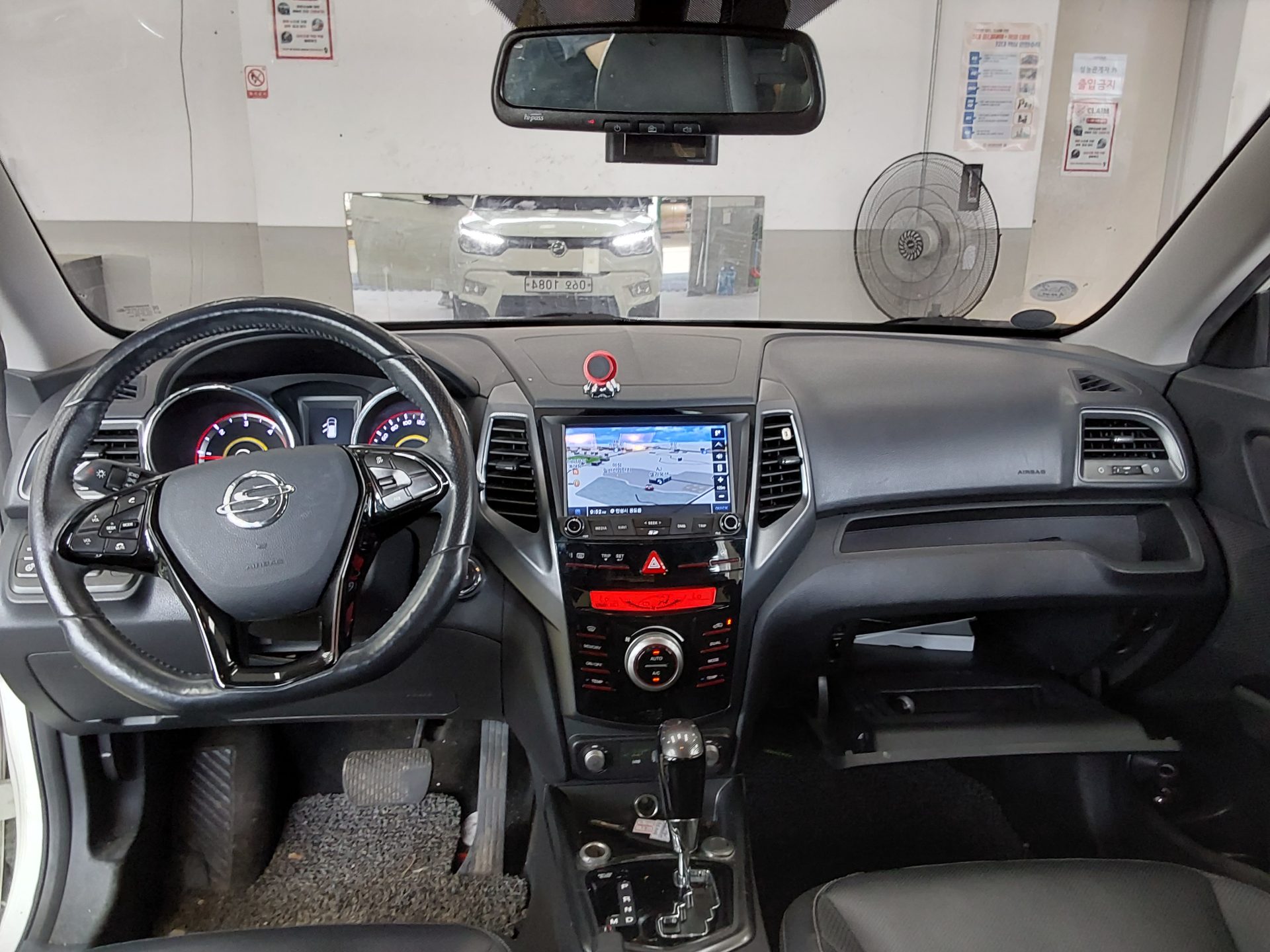 2017 - ssangyong tivoli
