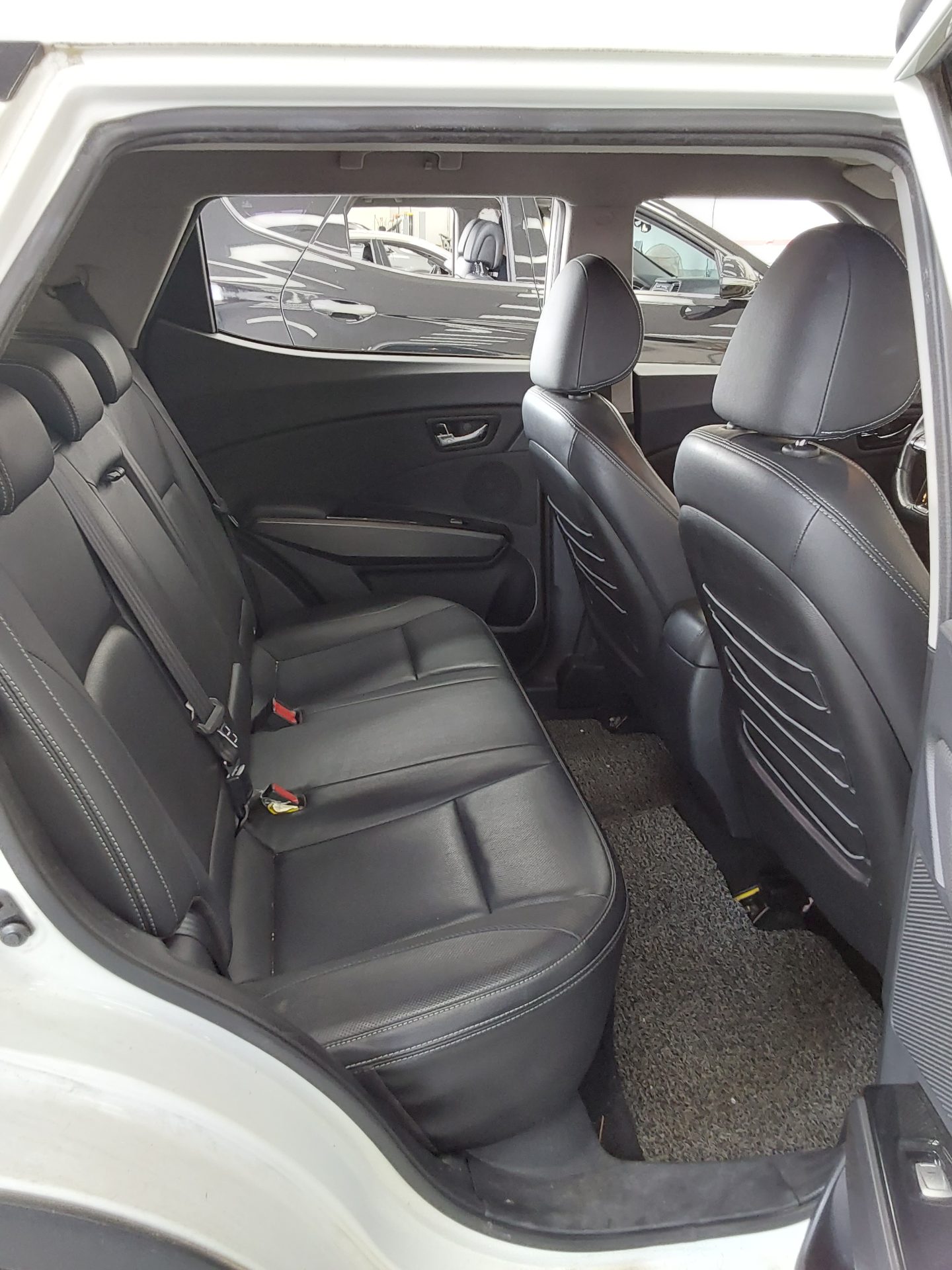 2017 - ssangyong tivoli