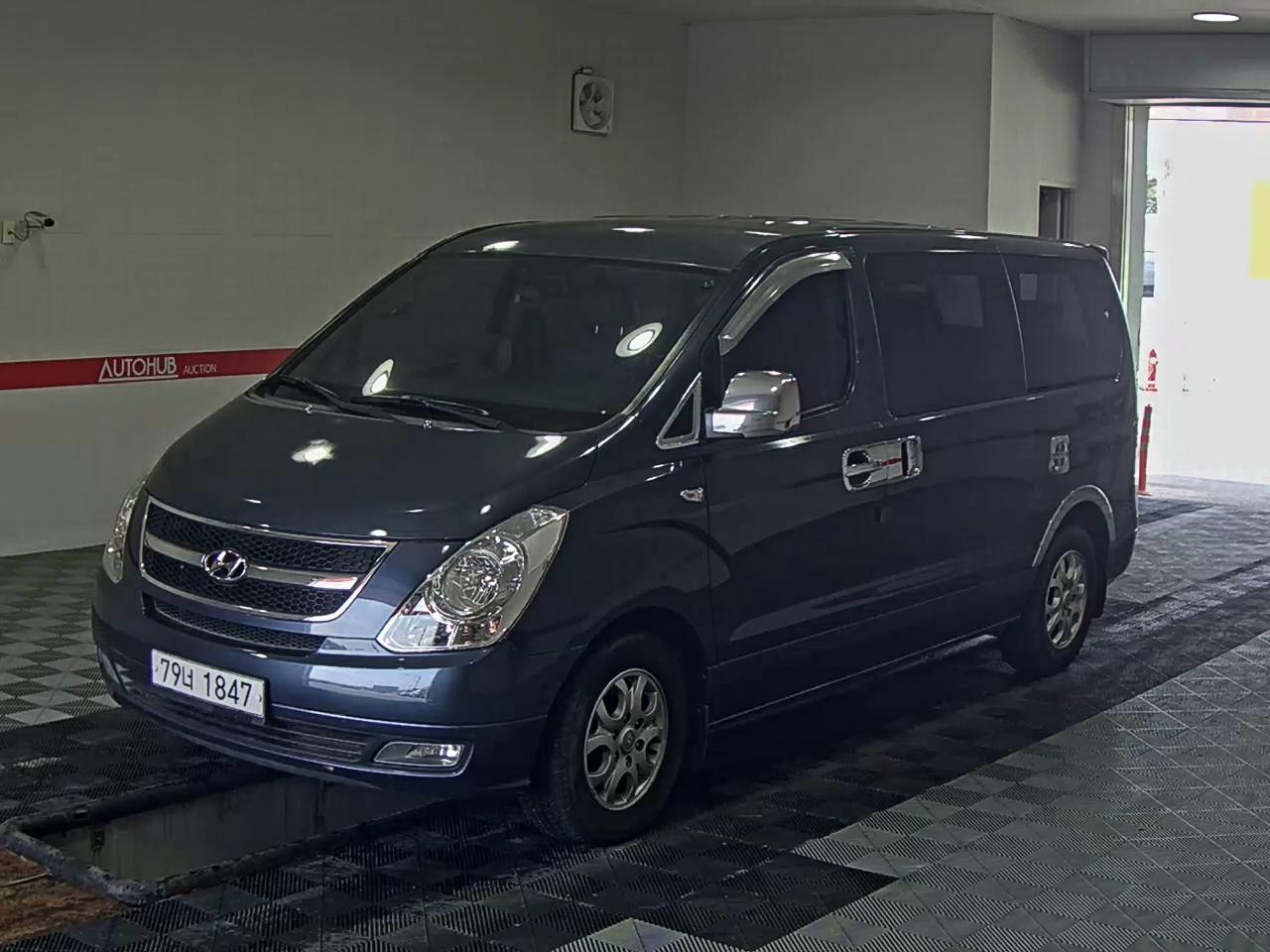 HYUNDAI GRAND STAREX CVX