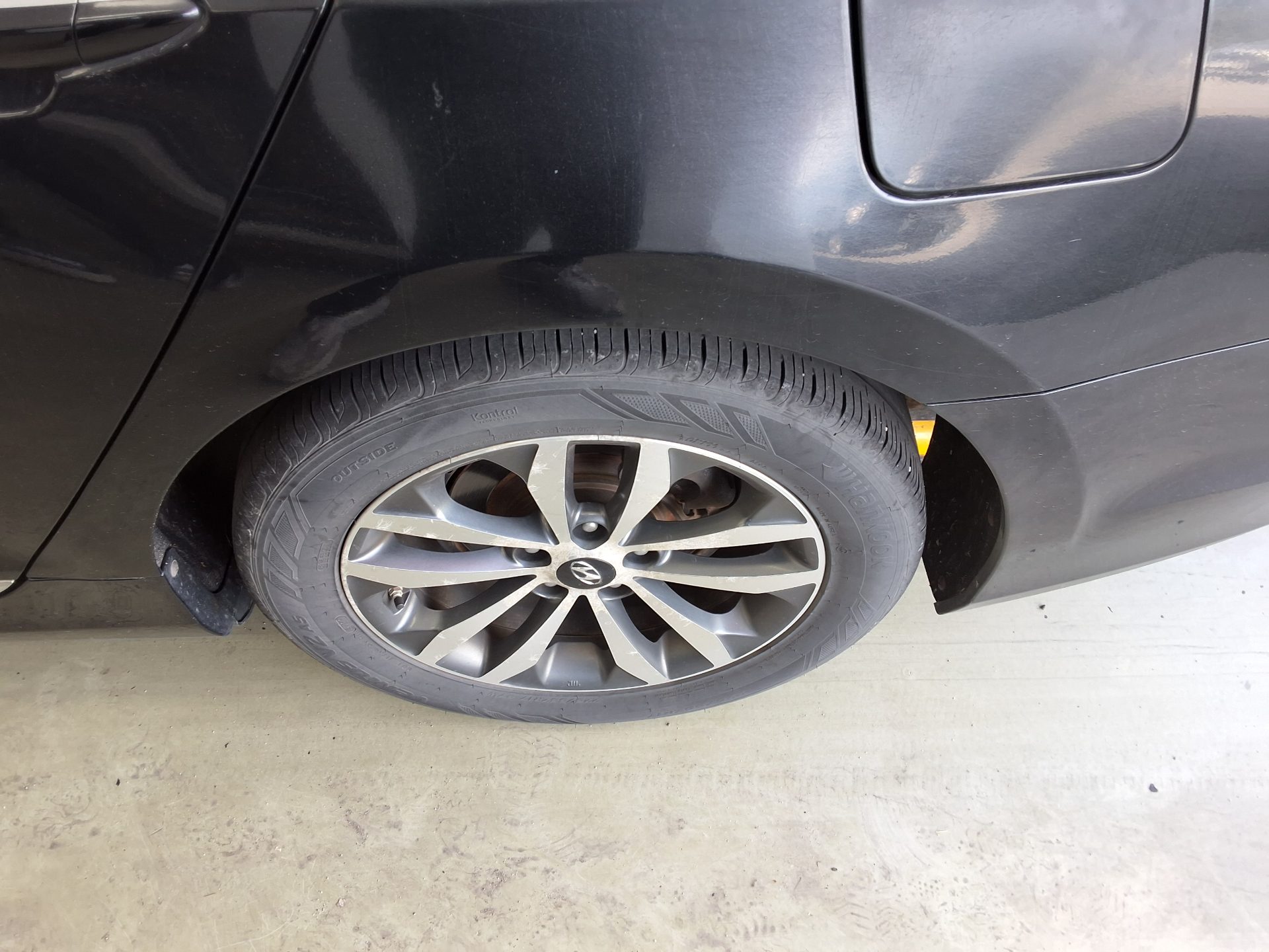 2011 - hyundai grandeur