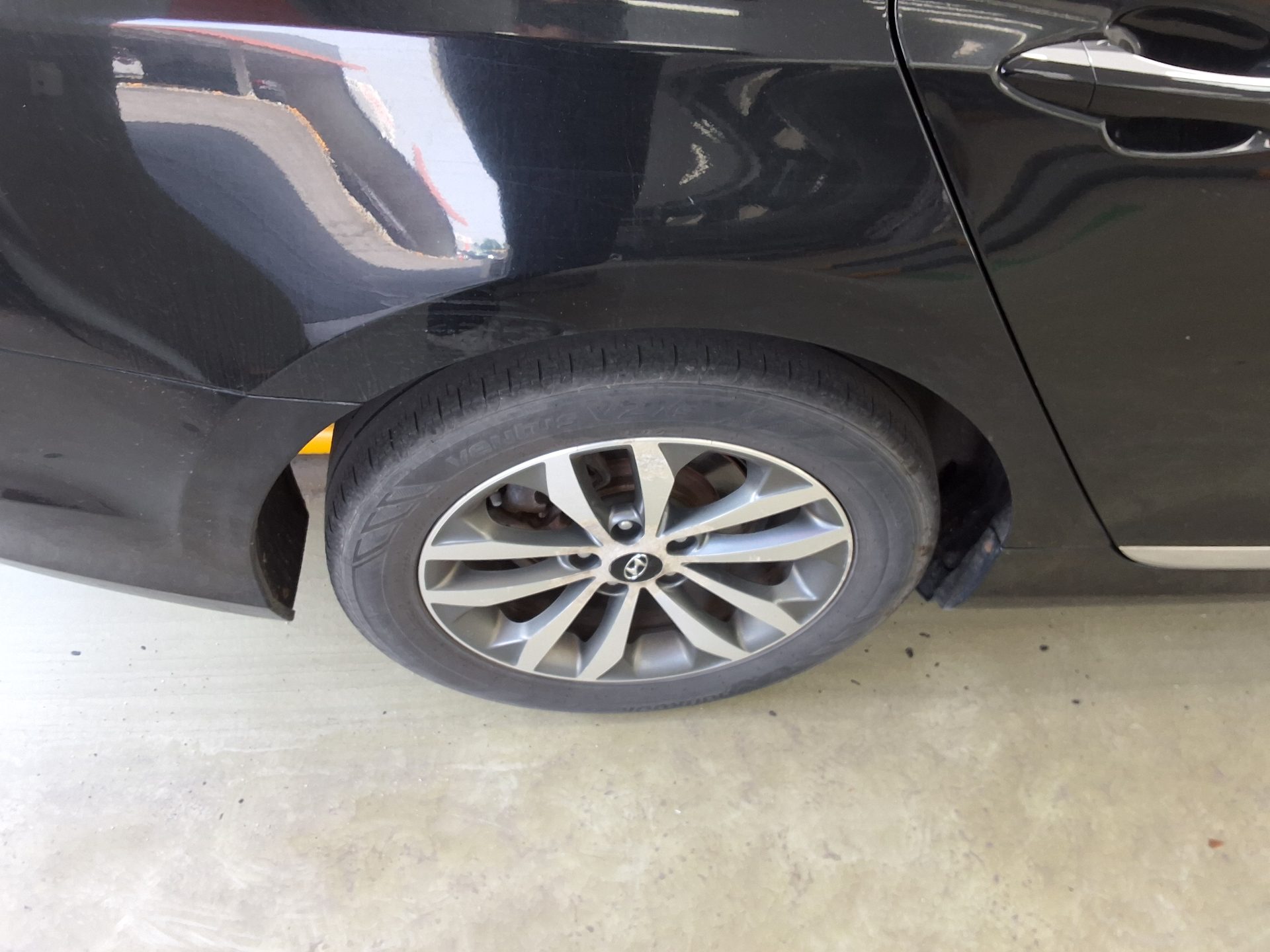 2011 - hyundai grandeur