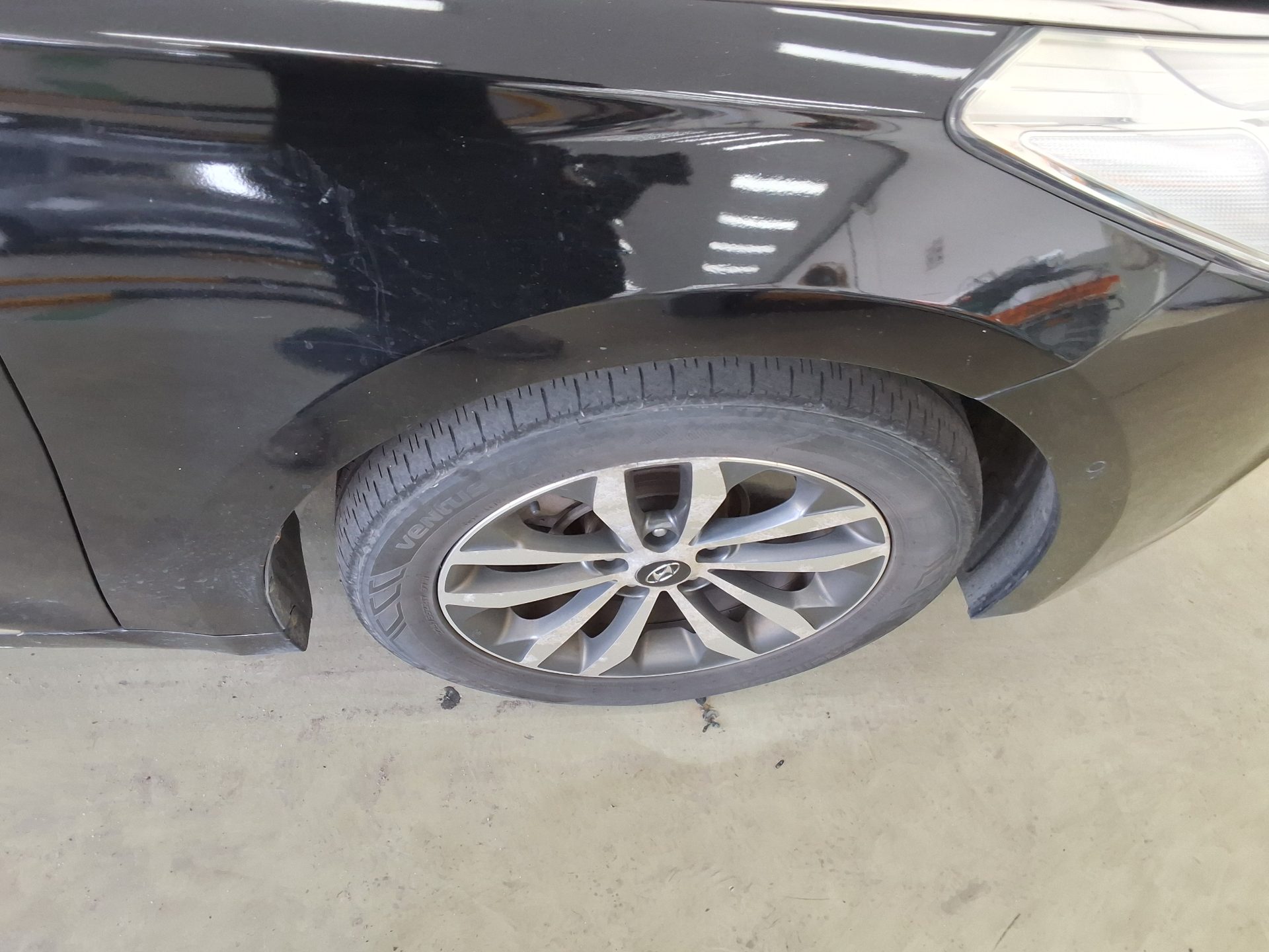 2011 - hyundai grandeur
