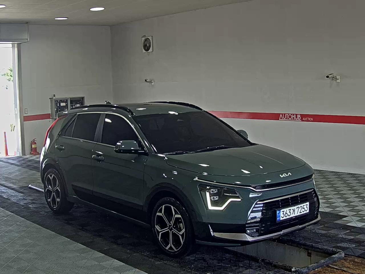2023 - kia niro