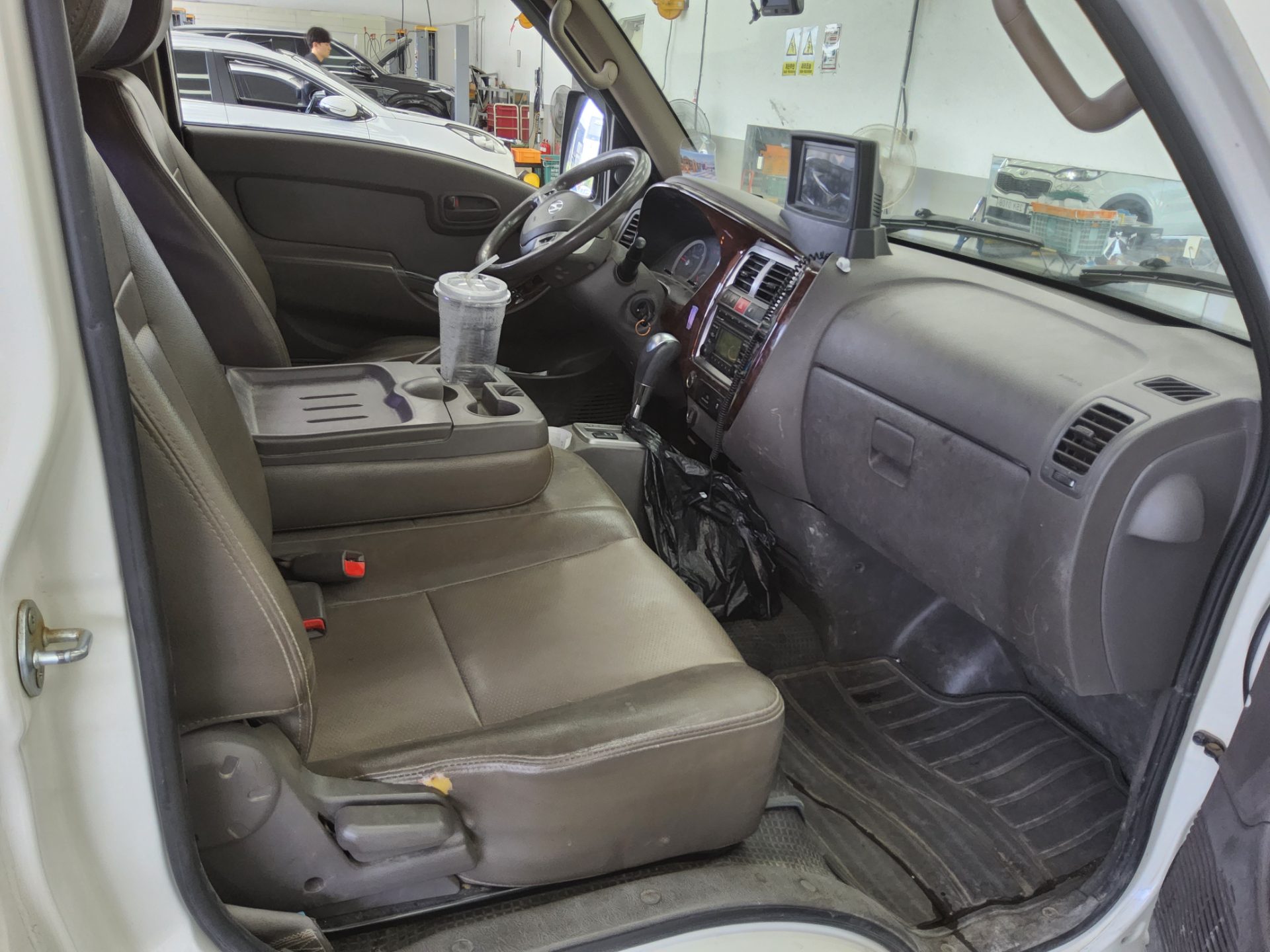 2016 - hyundai porter