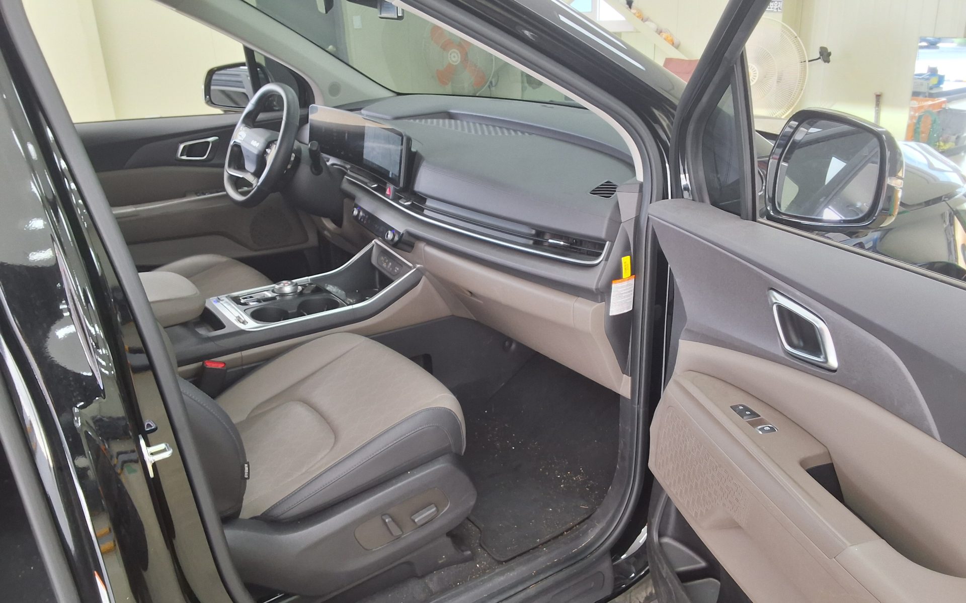 2025 - kia carnival