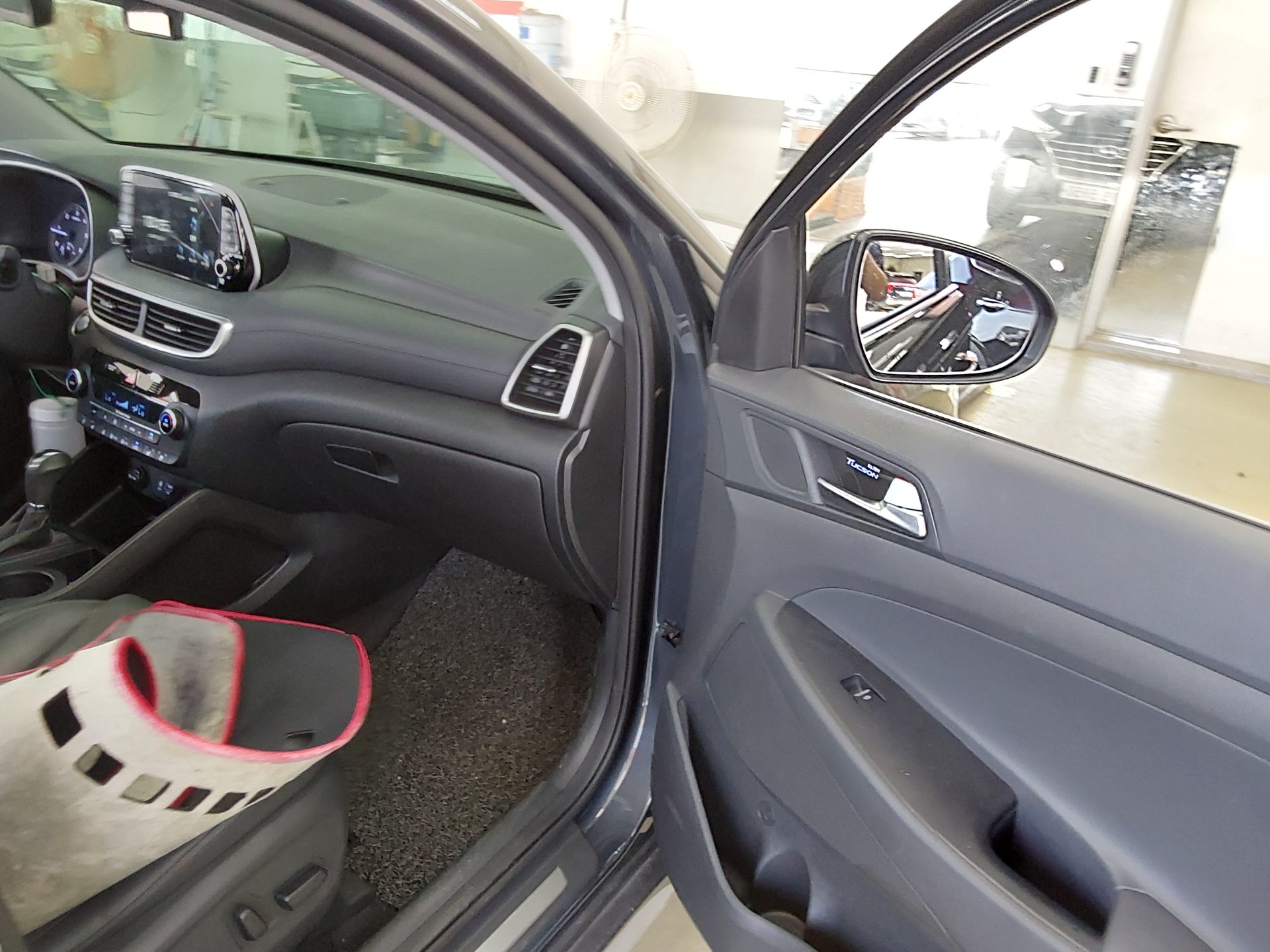2019 - hyundai tucson