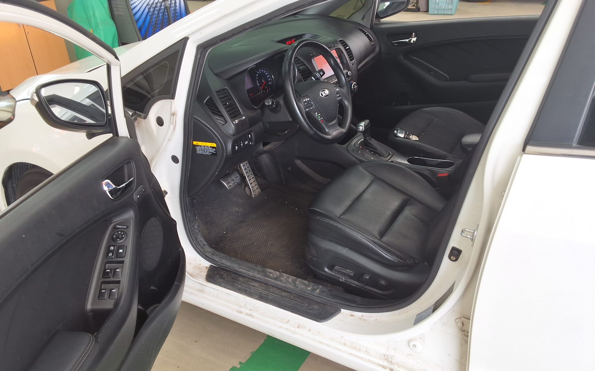 2014 - kia k3