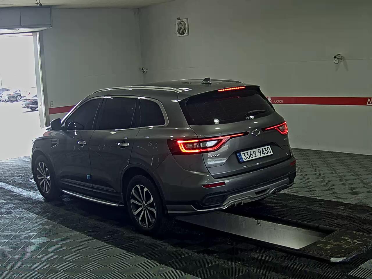 2021 - renault qm6