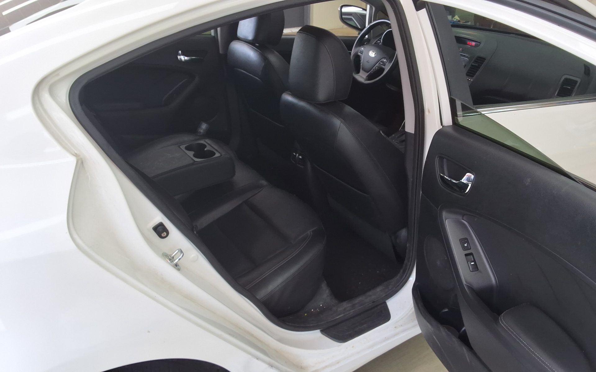 2014 - kia k3