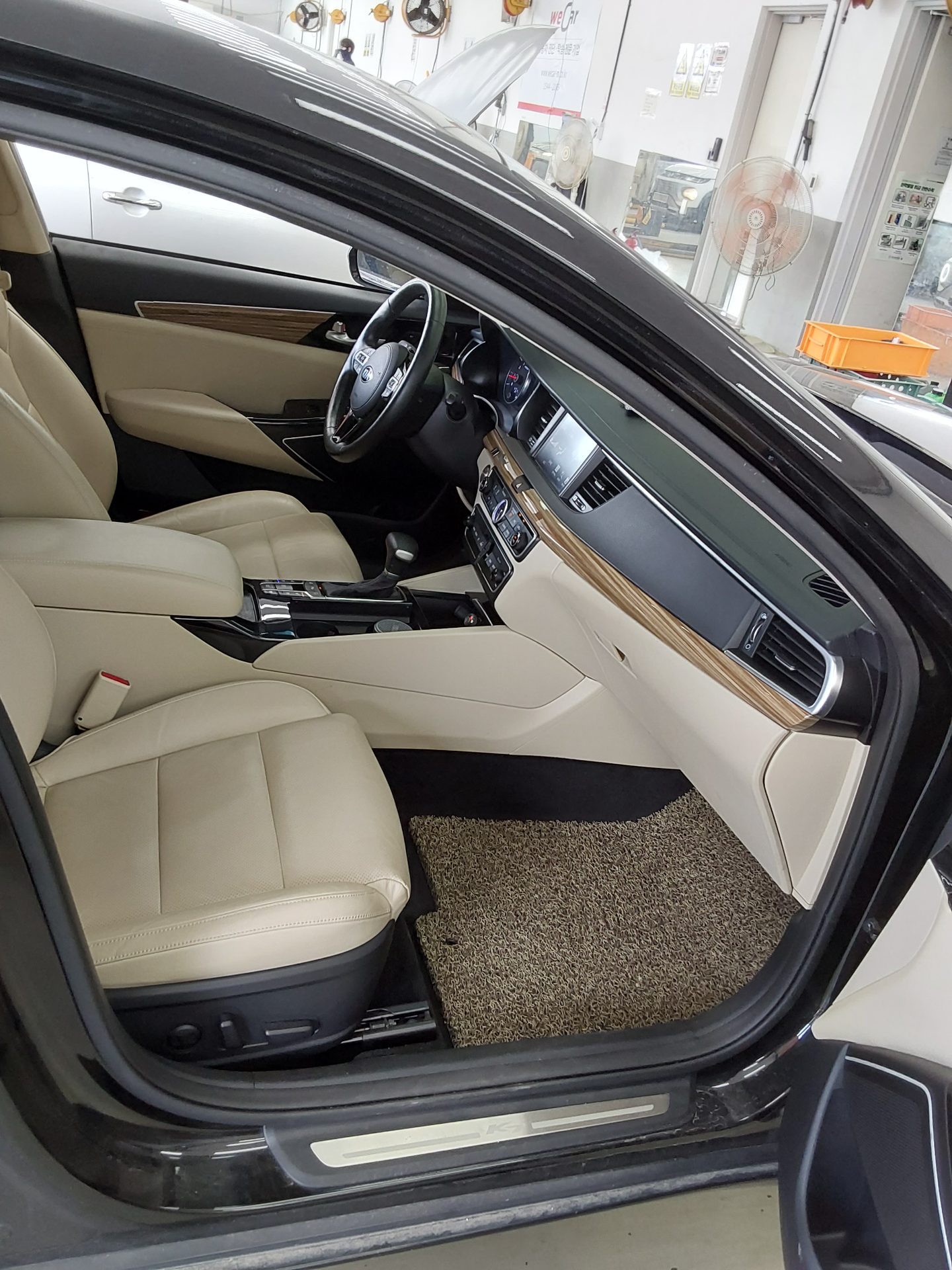 2018 - kia k7
