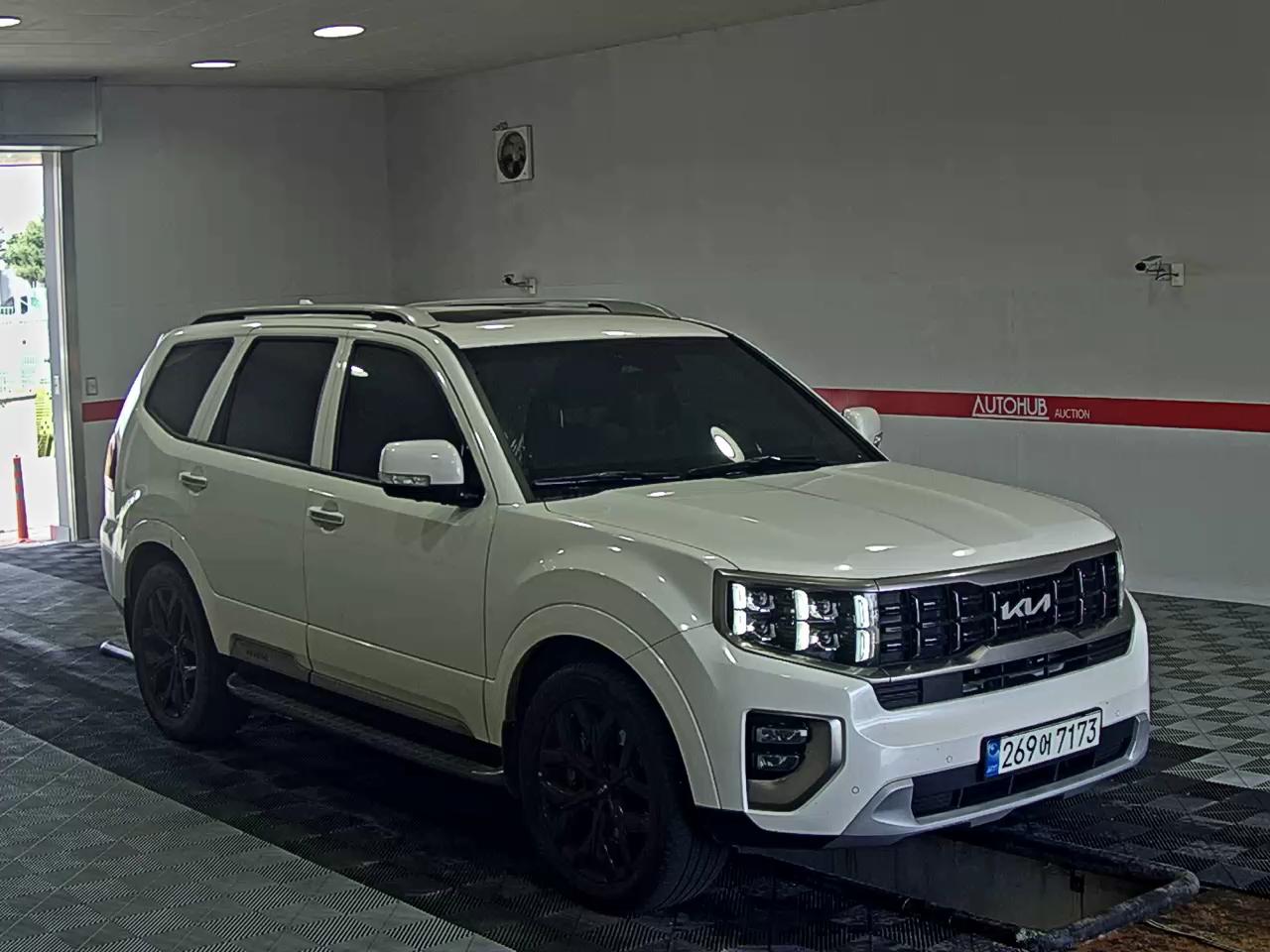 2022 - kia mohave
