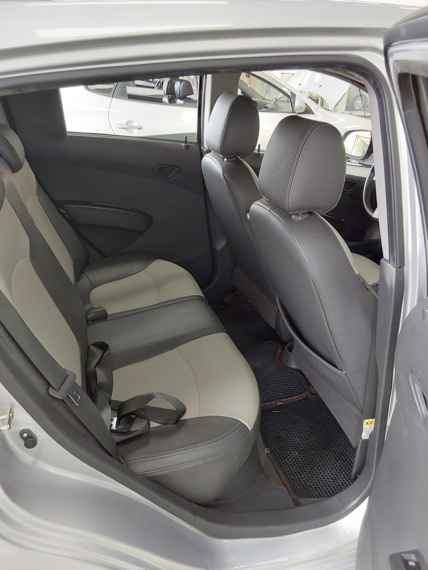 2012 - chevrolet spark