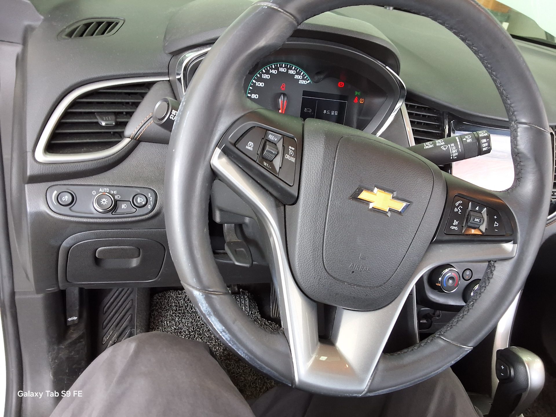 2018 - chevrolet trax