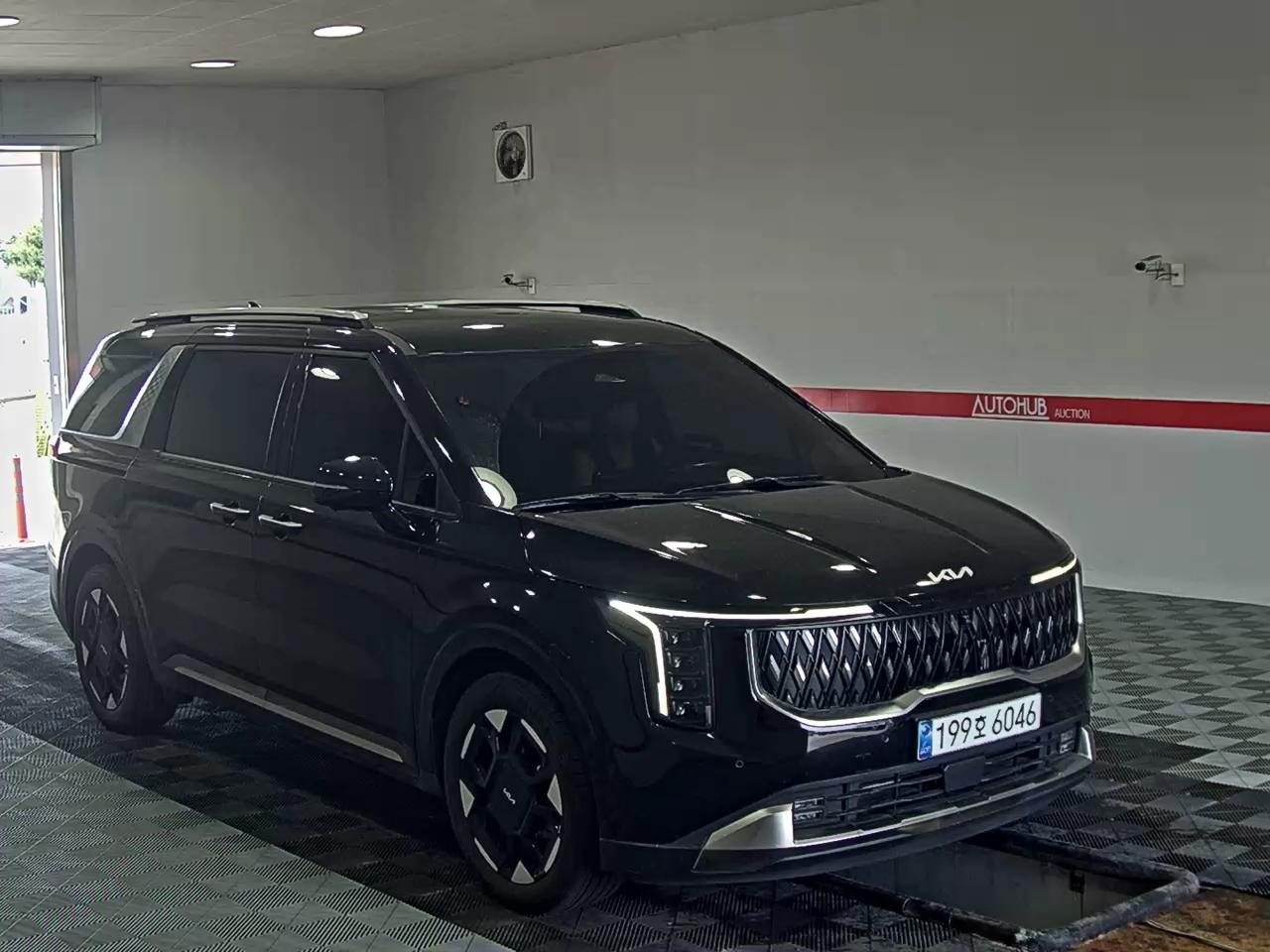 2025 - kia carnival