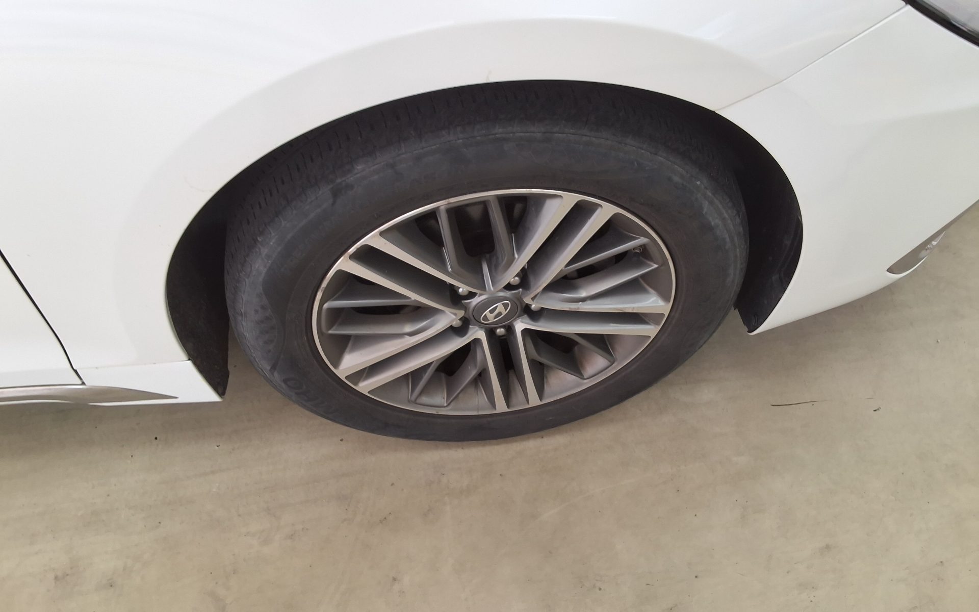 2019 - hyundai grandeur
