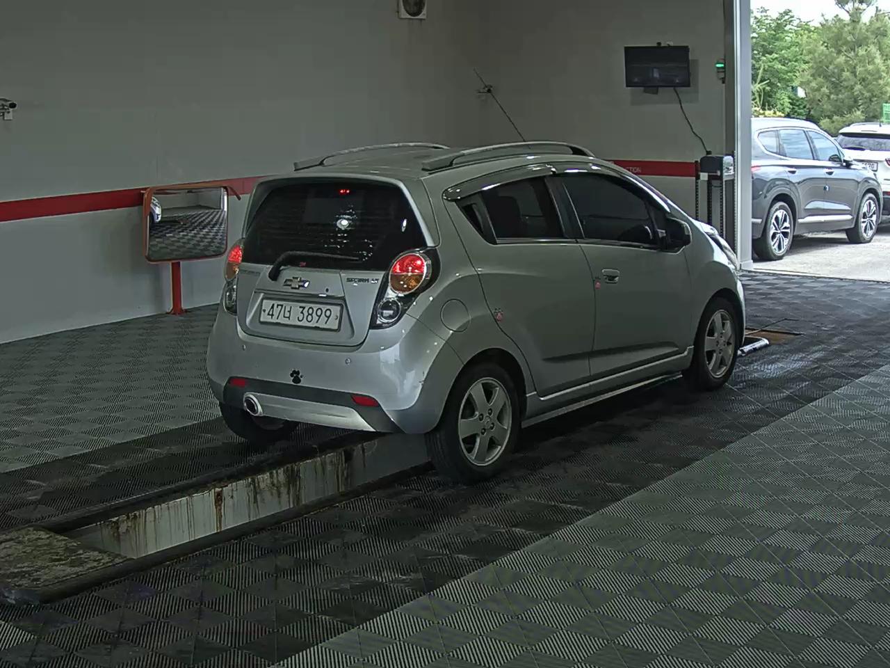 2012 - chevrolet spark