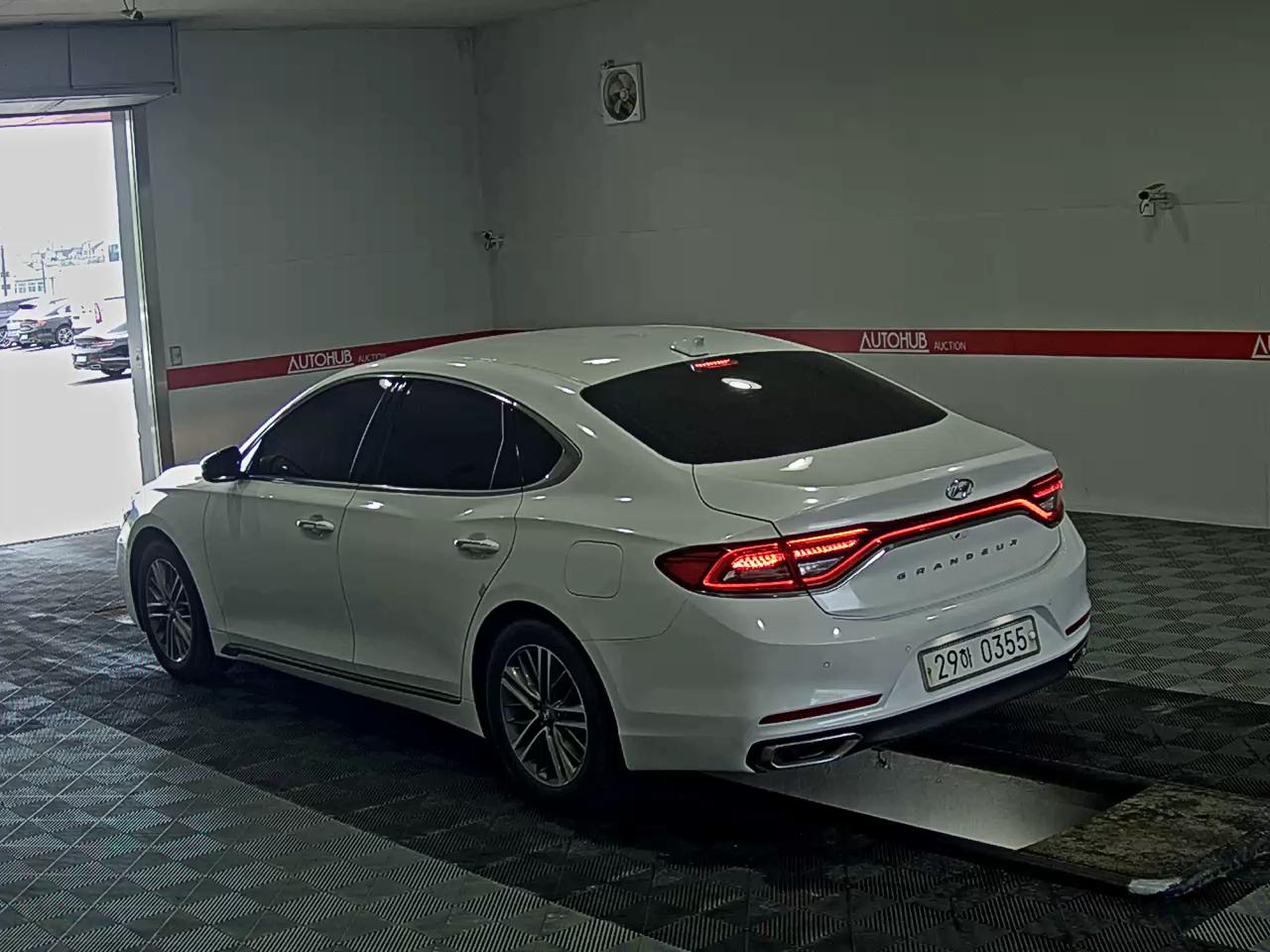 2019 - hyundai grandeur