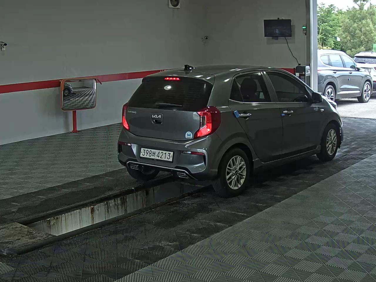 2022 - kia morning