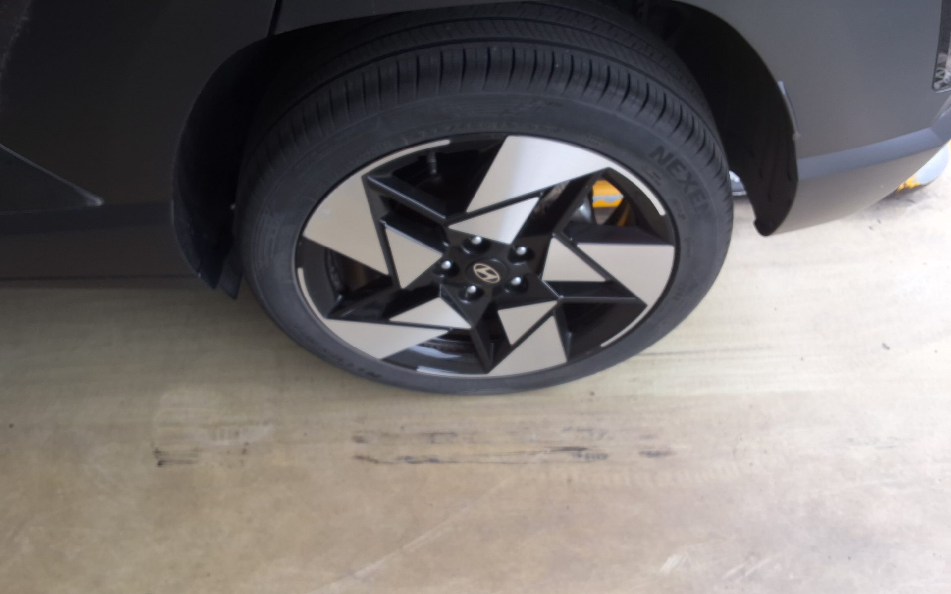 2023 - hyundai kona