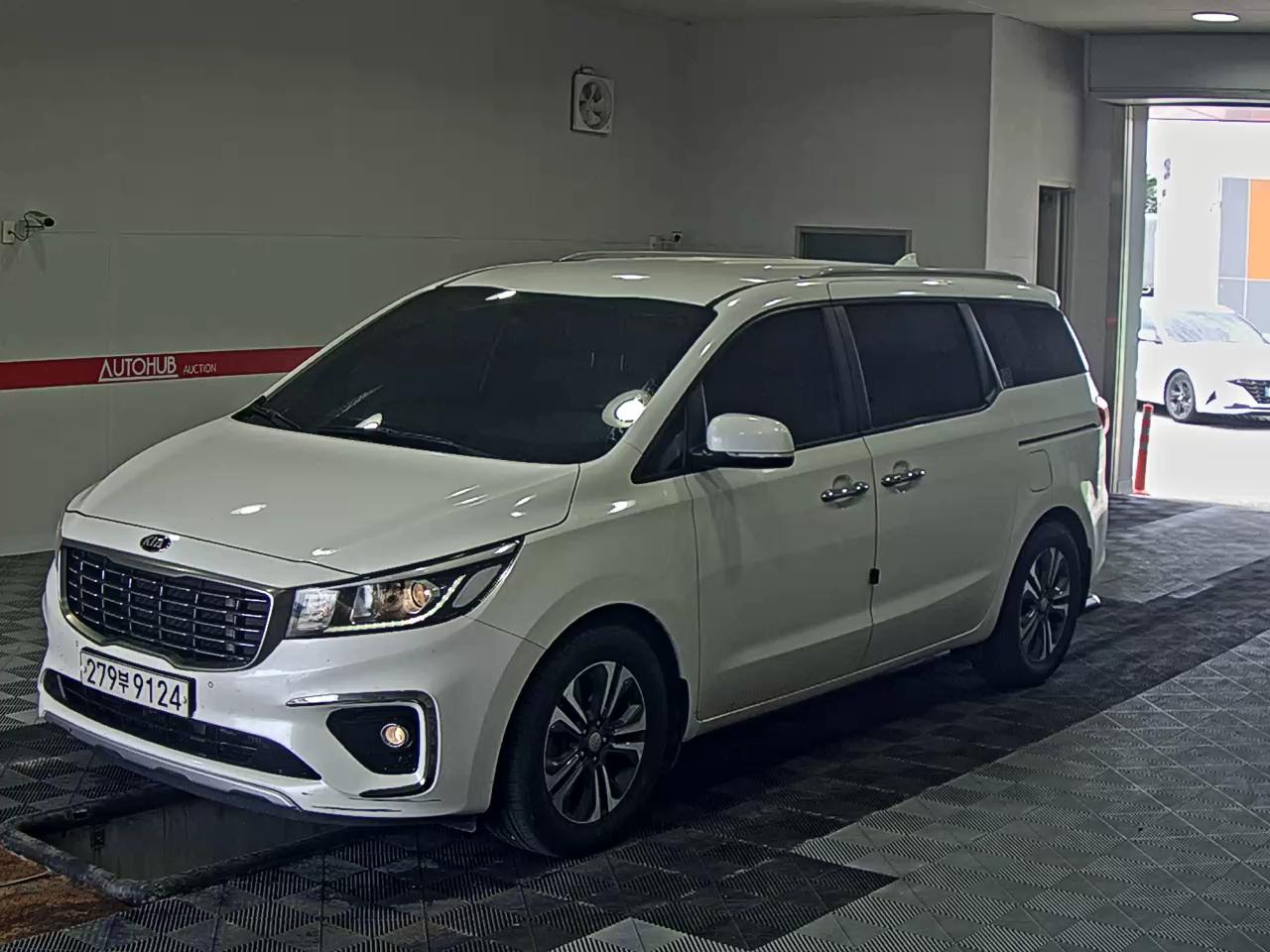 2019 - kia carnival