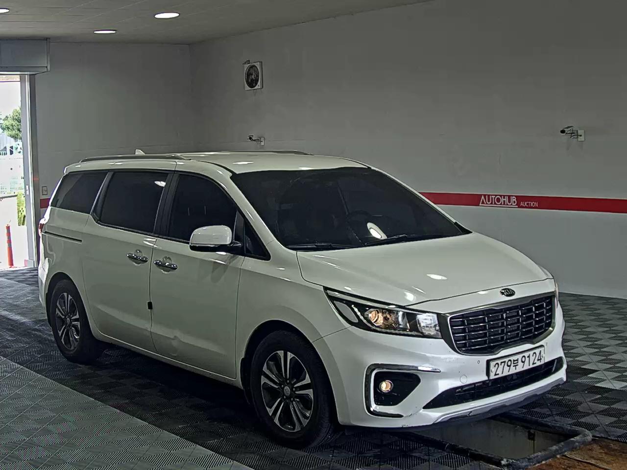 2019 - kia carnival