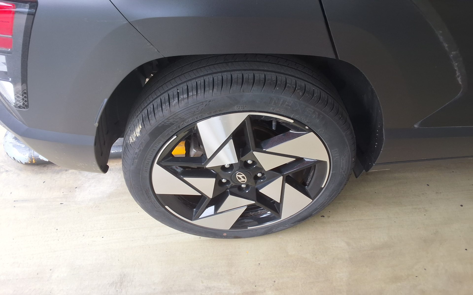 2023 - hyundai kona