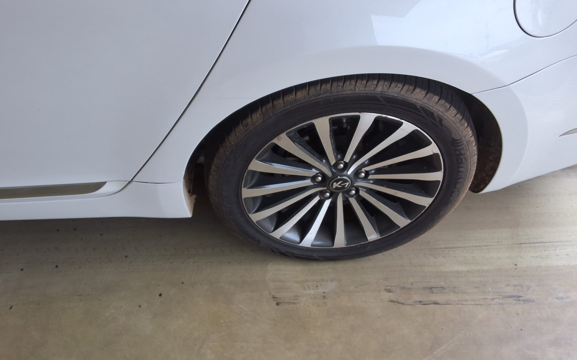 2012 - kia k7