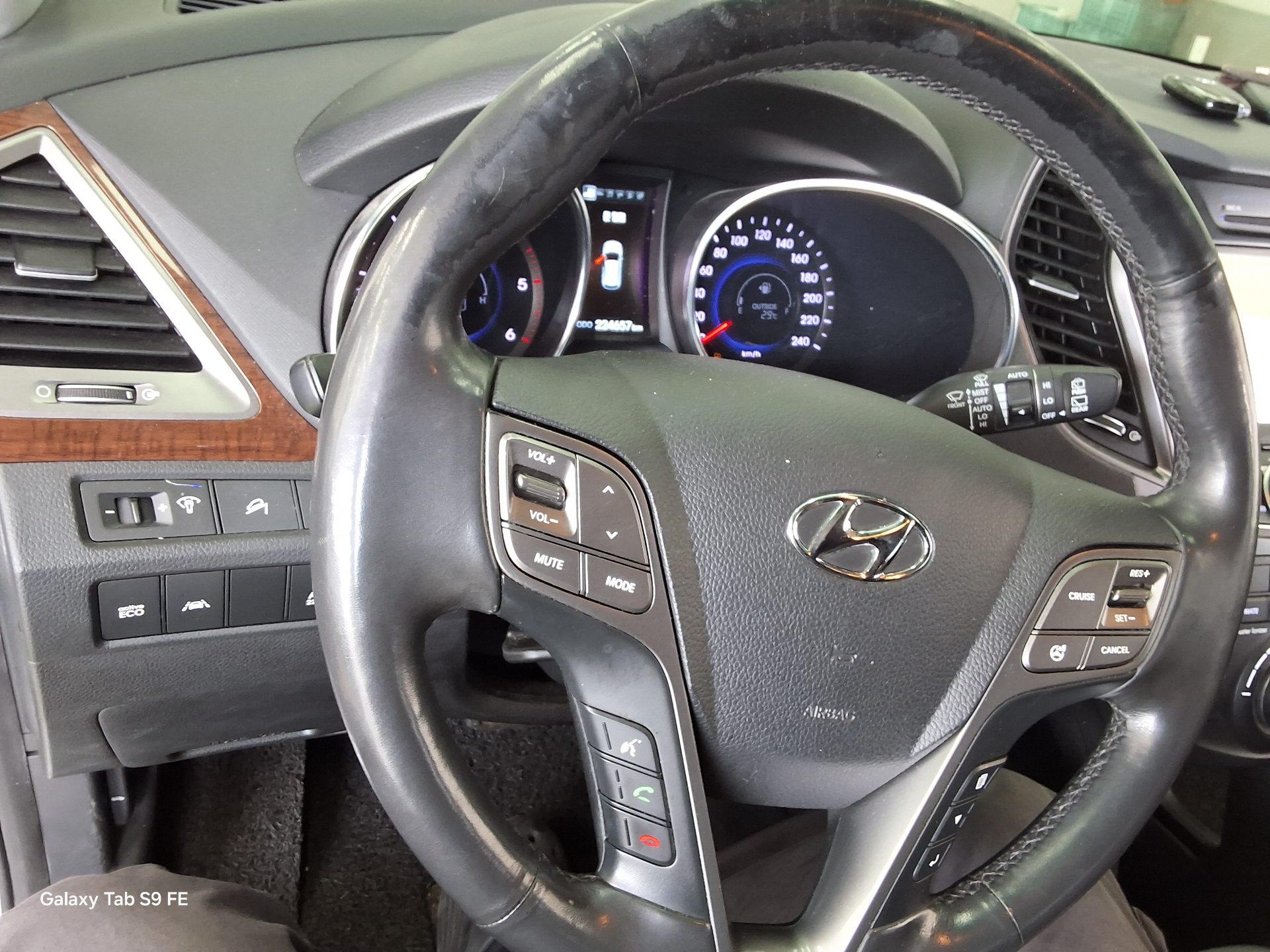 2014 - hyundai maxcruz