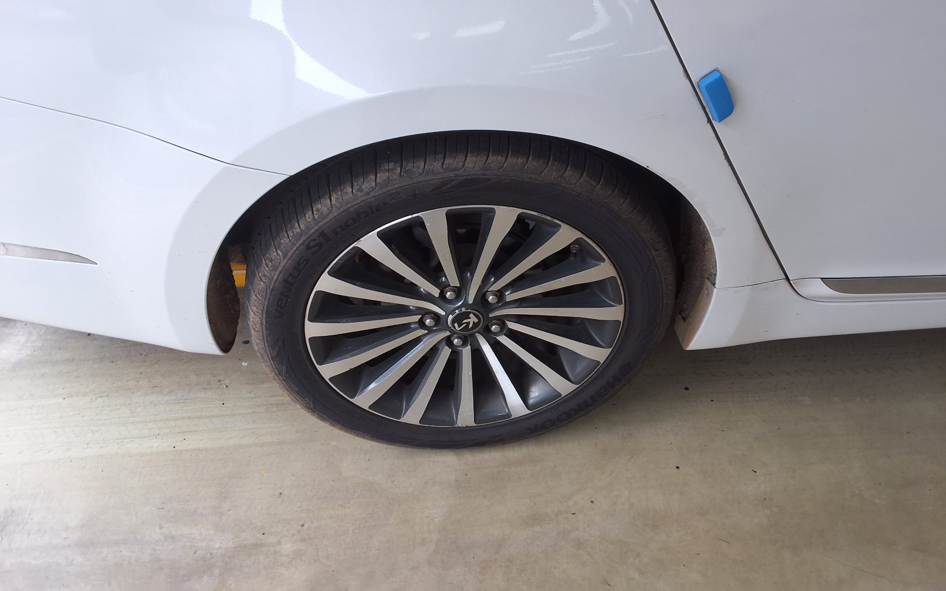 2012 - kia k7