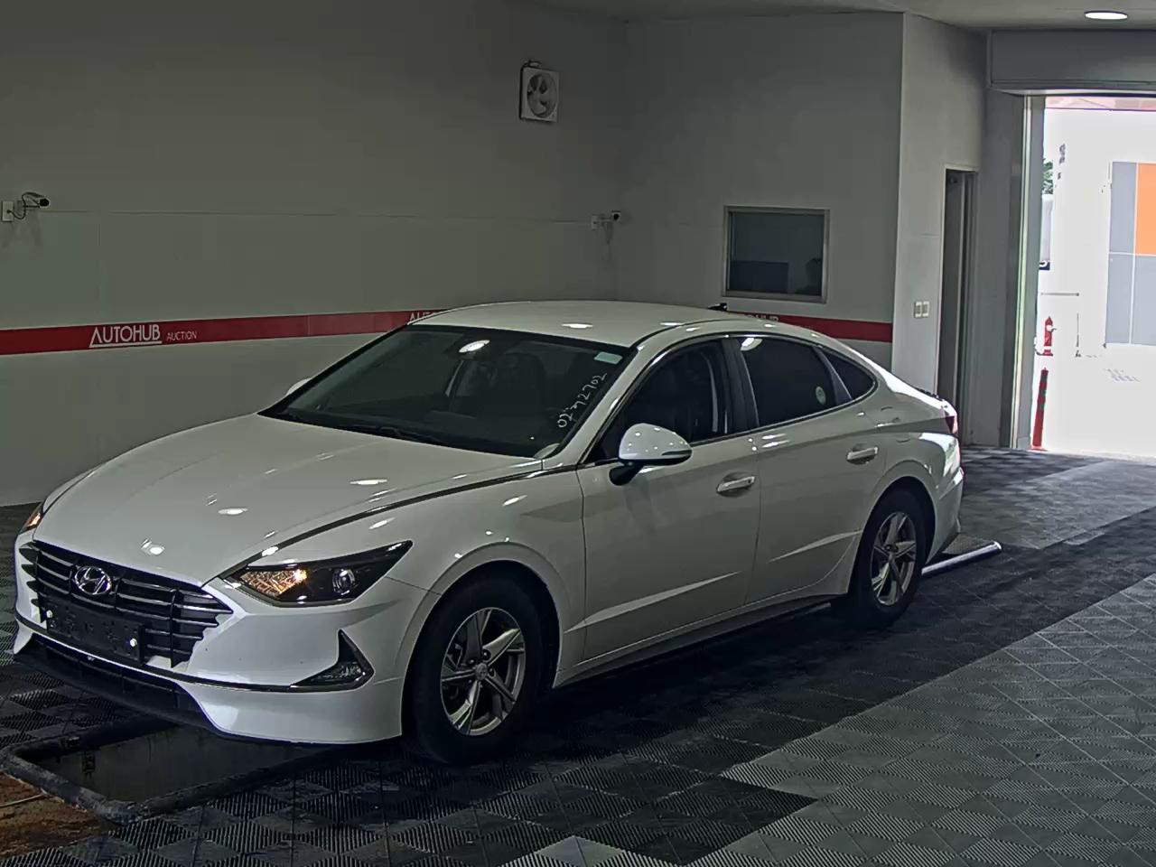 HYUNDAI SONATA (DN8) RENTAL CAR