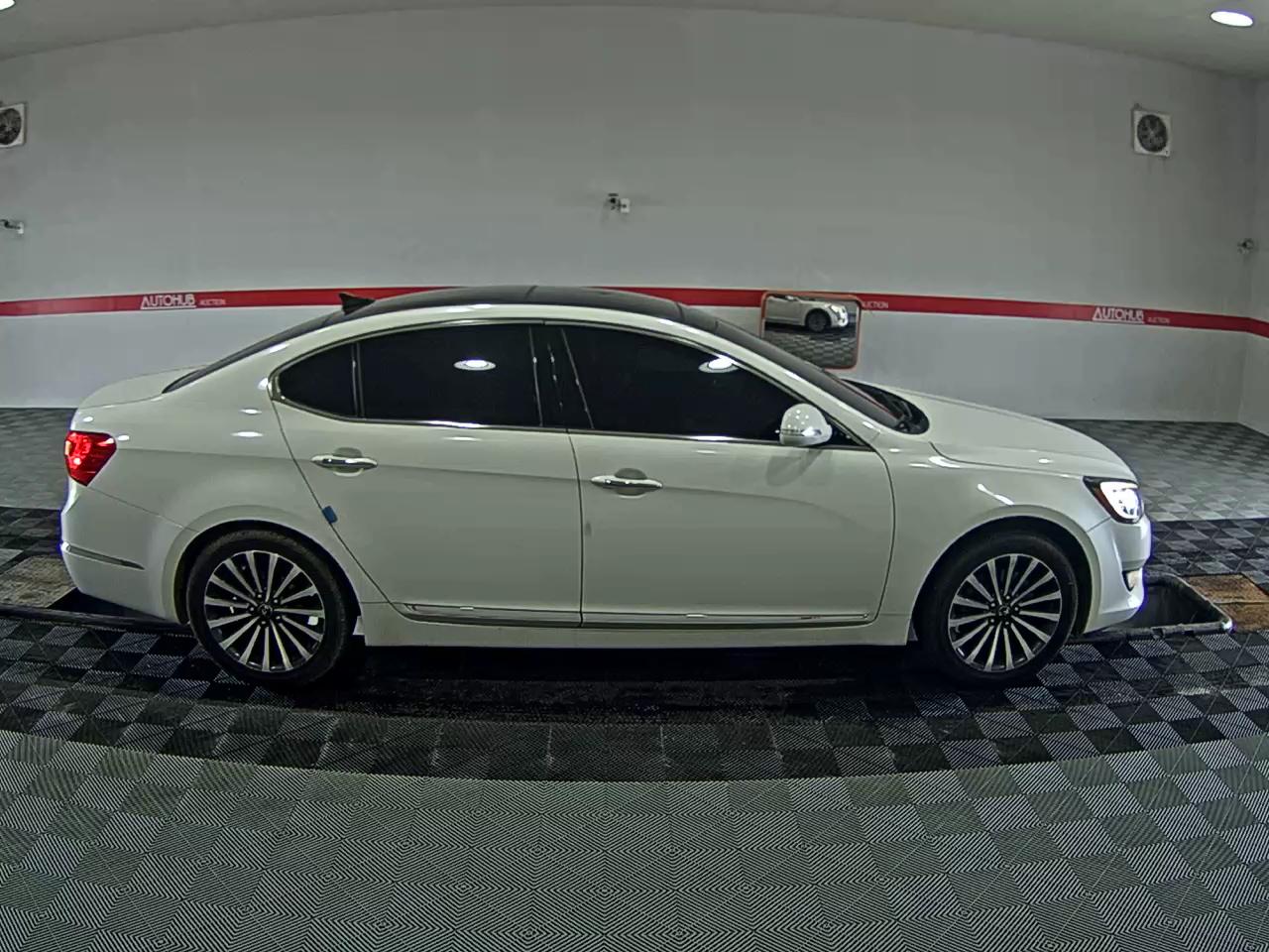 2012 - kia k7