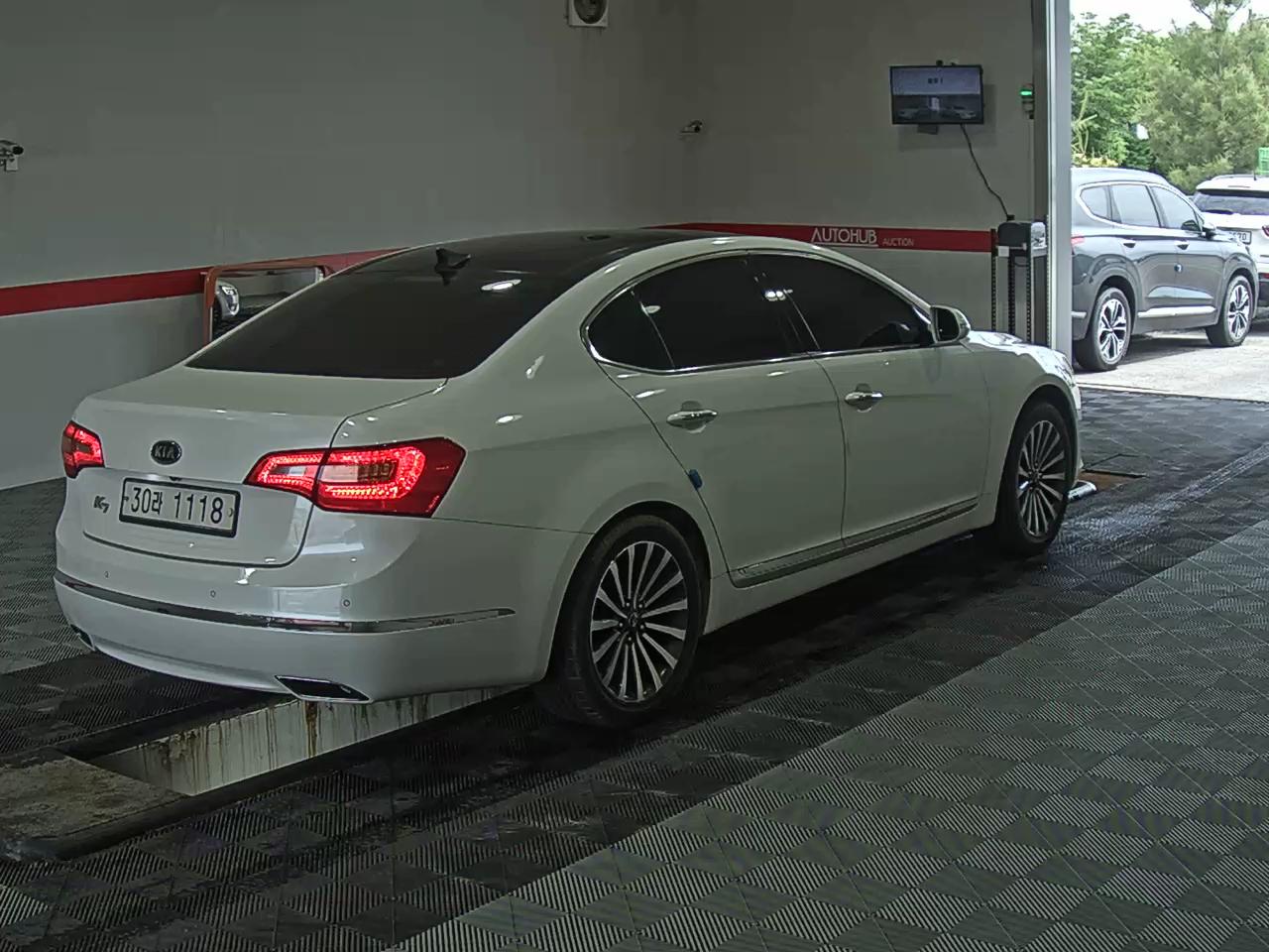 2012 - kia k7
