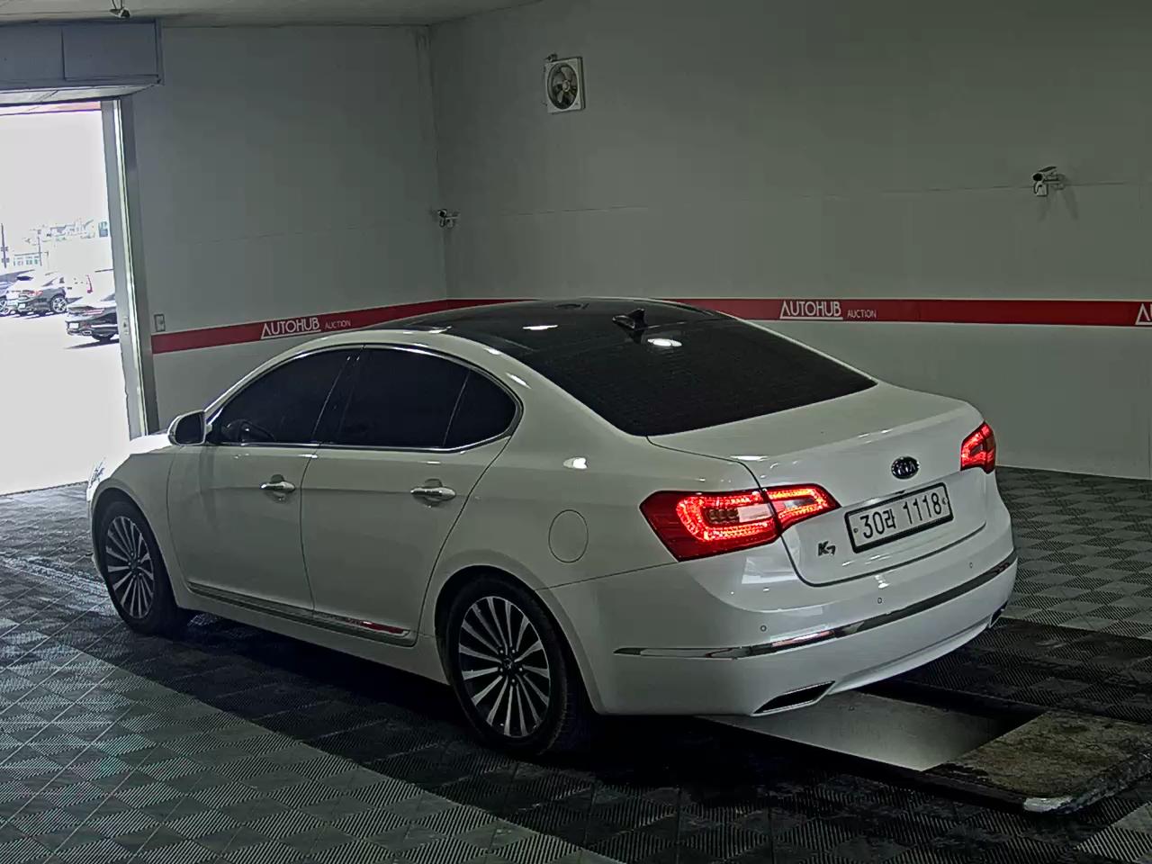 2012 - kia k7