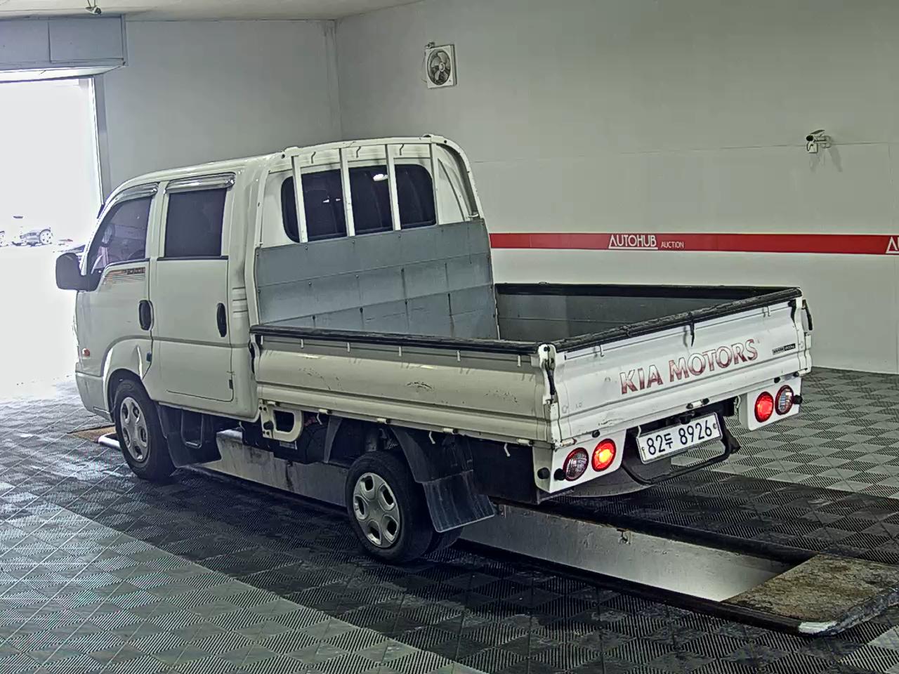 2016 - kia bongo