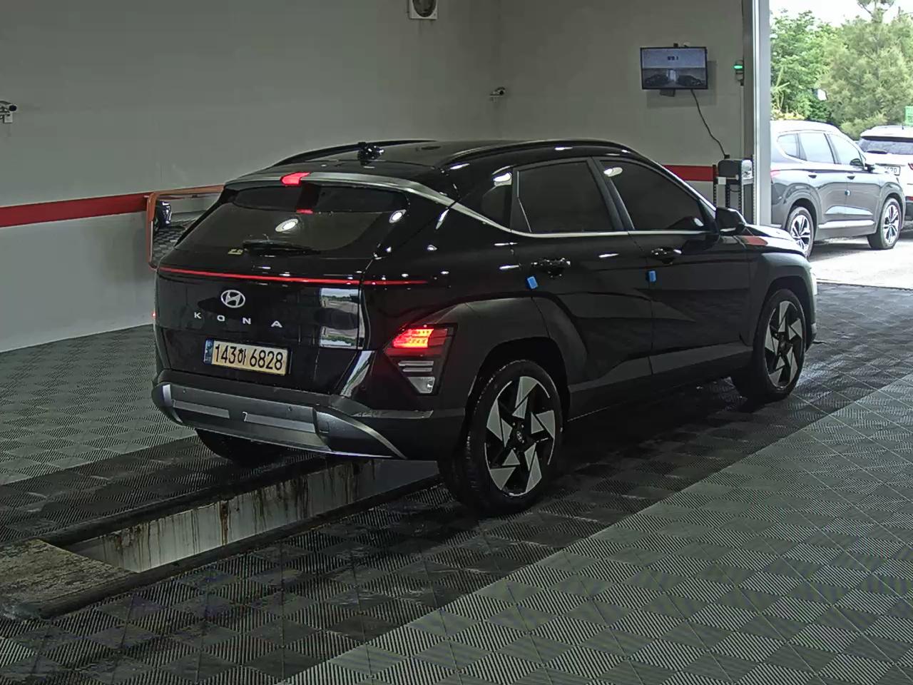 2023 - hyundai kona