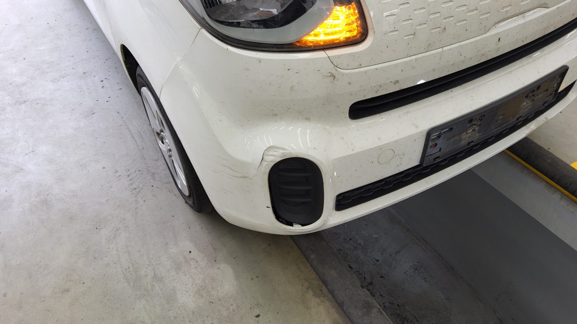 2022 - kia ray