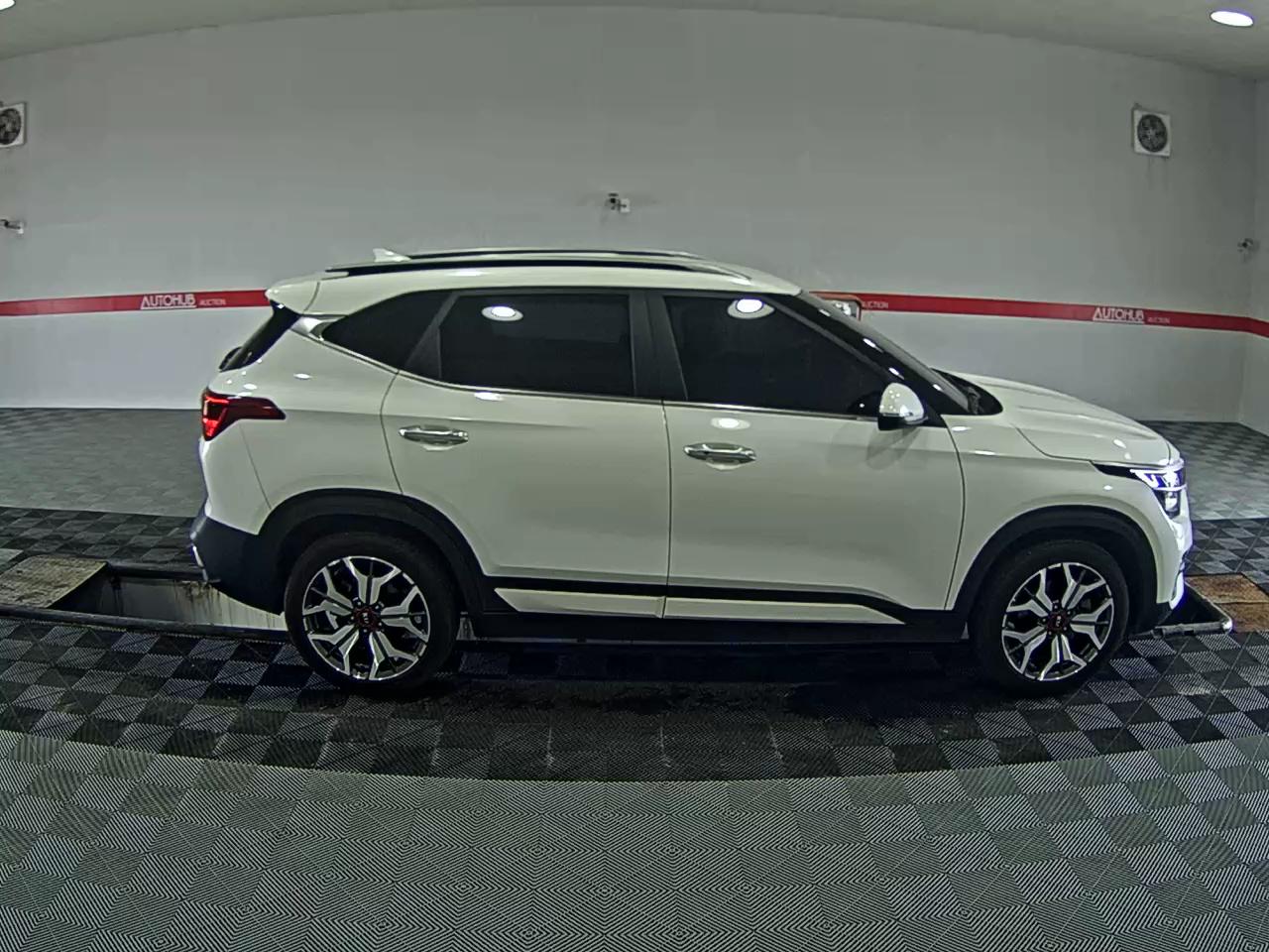 2020 - kia seltos