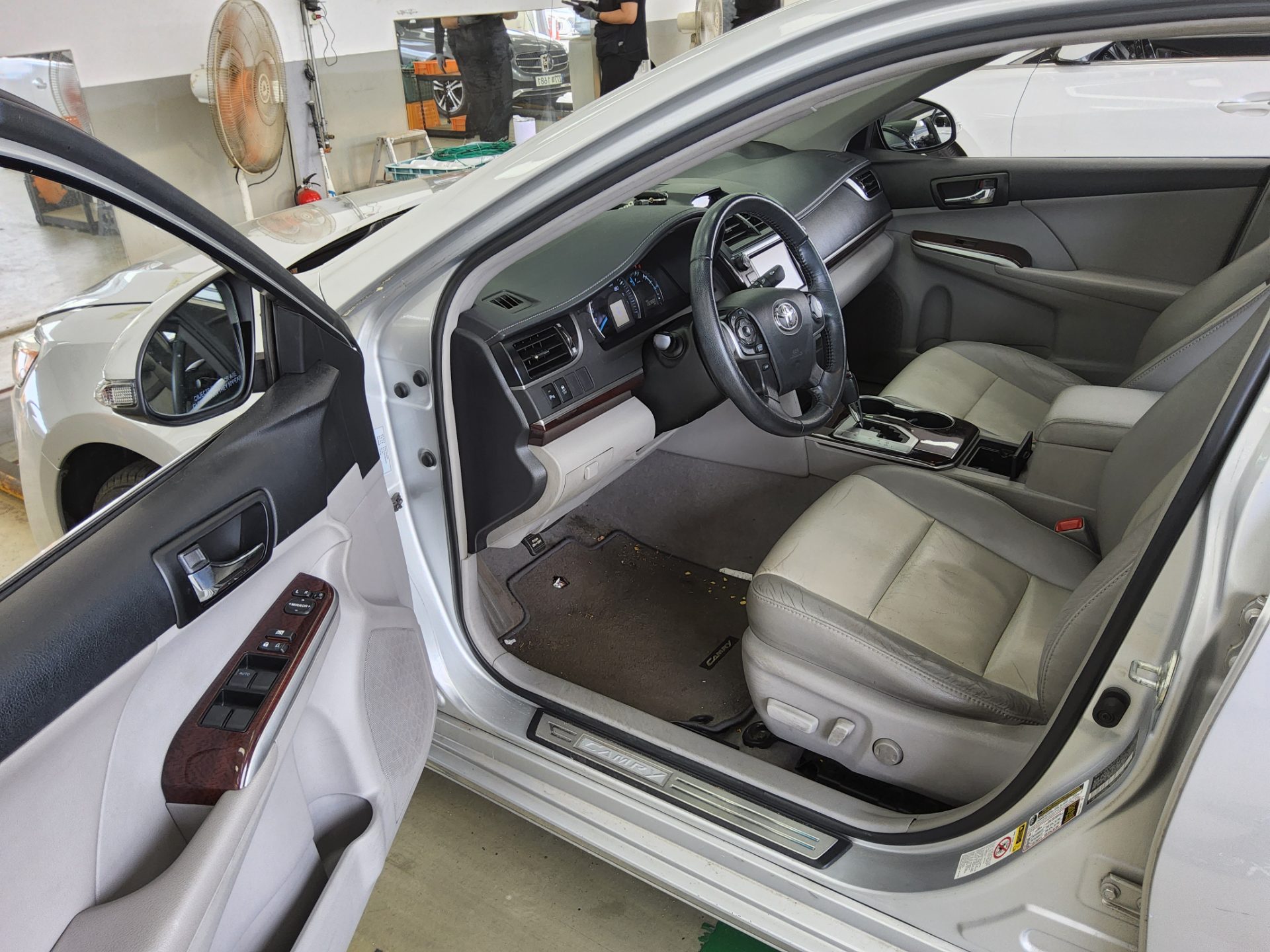 2012 - toyota camry