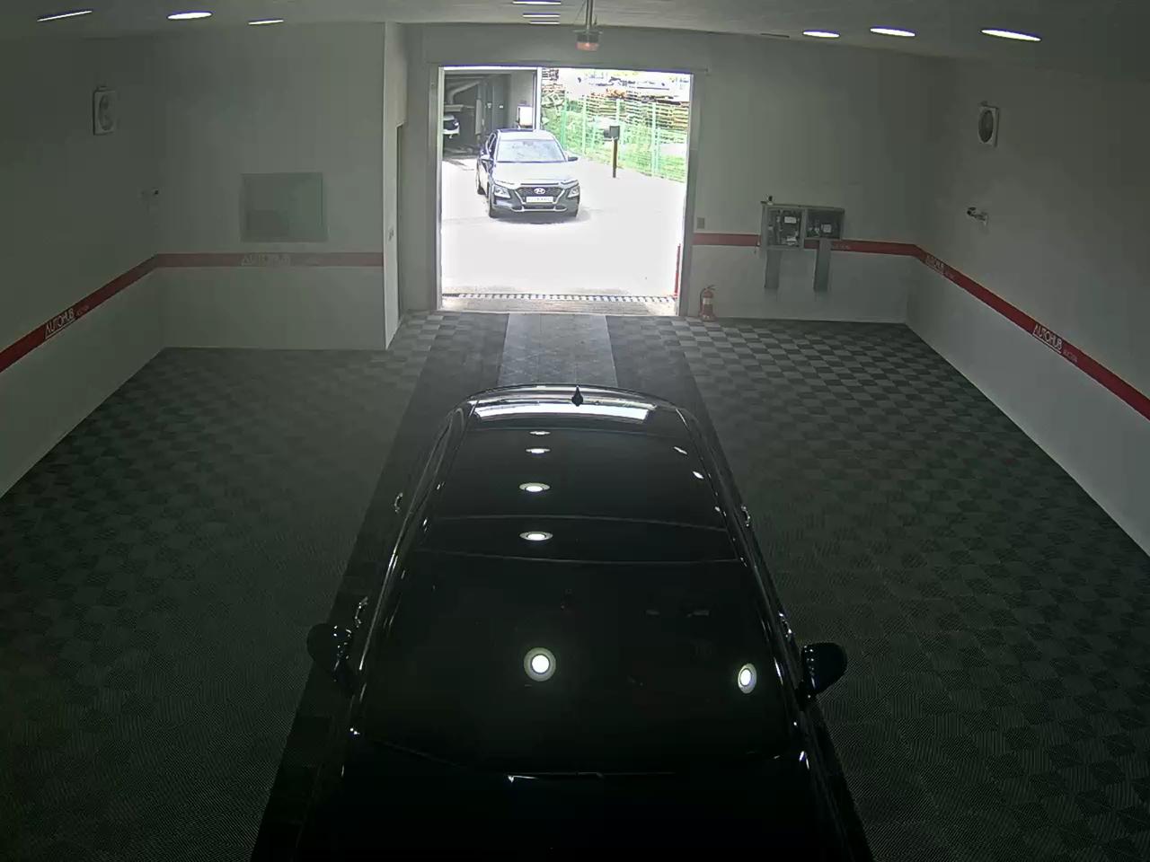 2023 - genesis g80