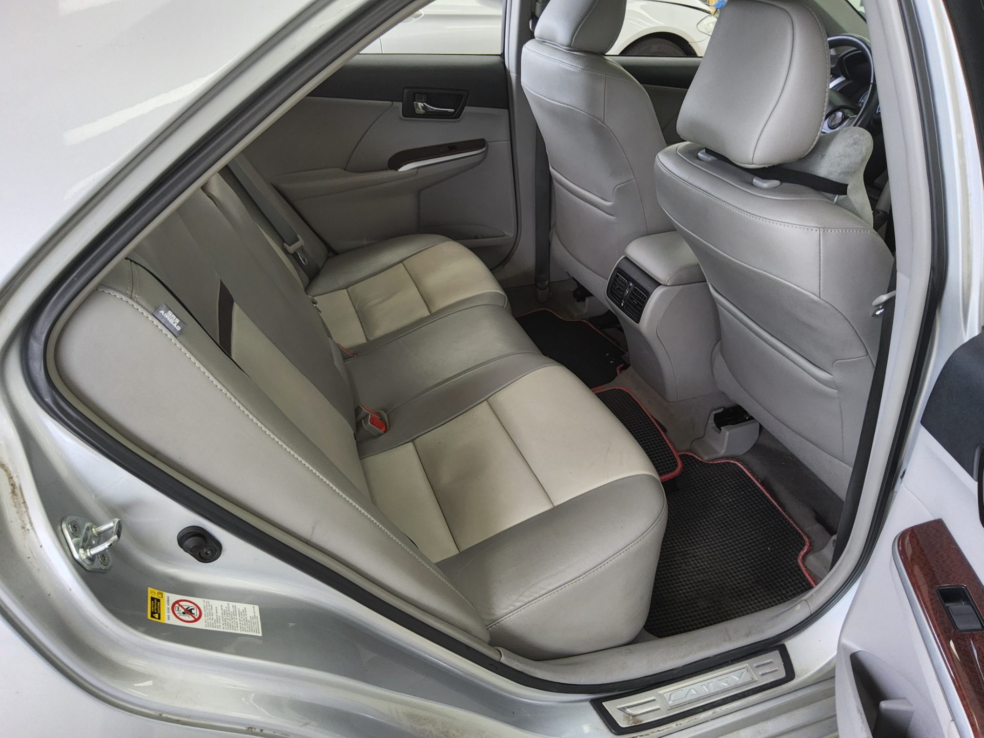 2012 - toyota camry