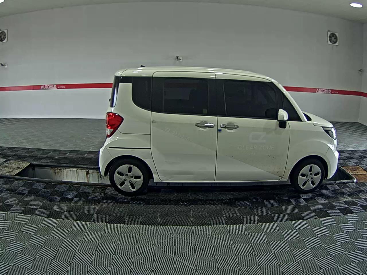2022 - kia ray